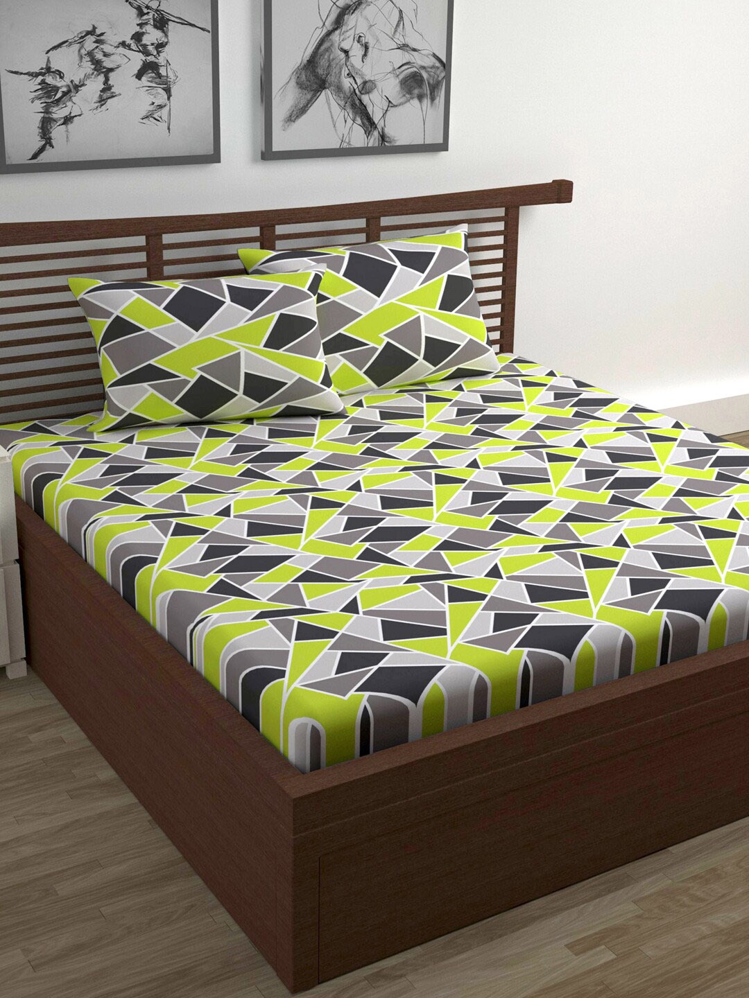 

Divine Casa Emerald Green Abstract Cotton144 TC Queen Bedsheet with 2 Pillow Covers