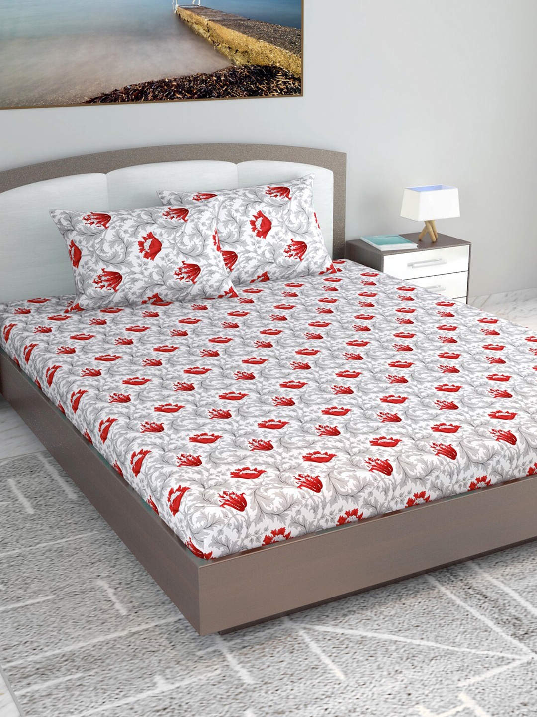 

Divine Casa Emerald Red Floral Cotton 144 TC King Bedsheet with 2 Pillow Covers