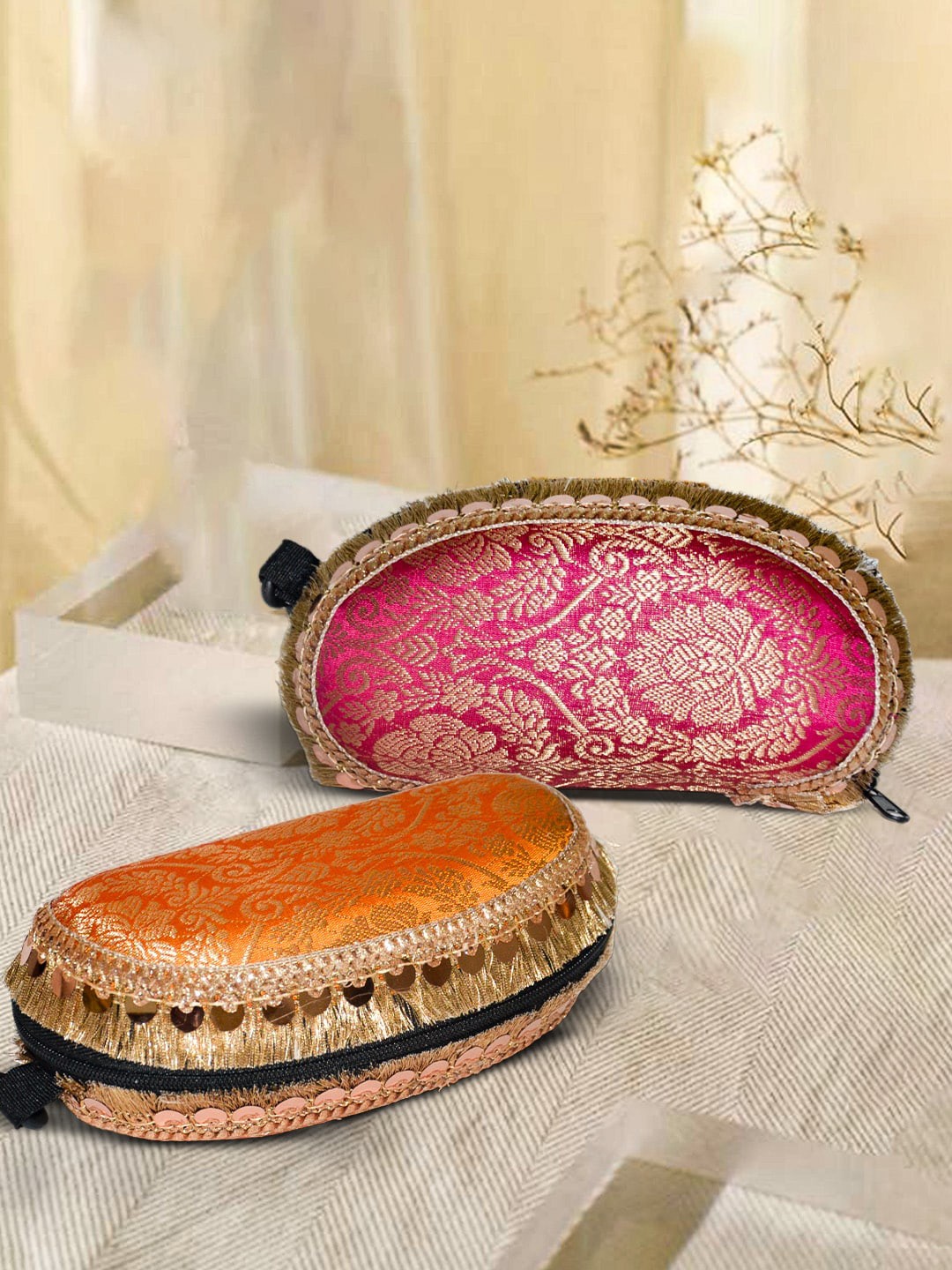 

ARTFLYCK Set Of 2 Woven-Designed Silk Sunglasses Case, Magenta