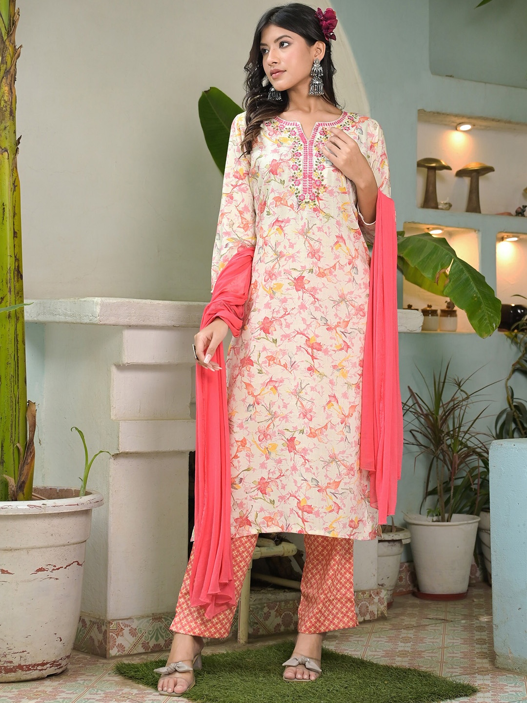 

KALINI Floral Printed Thread Work Detailed Straight Kurta & Trouser With Dupatta, Cream