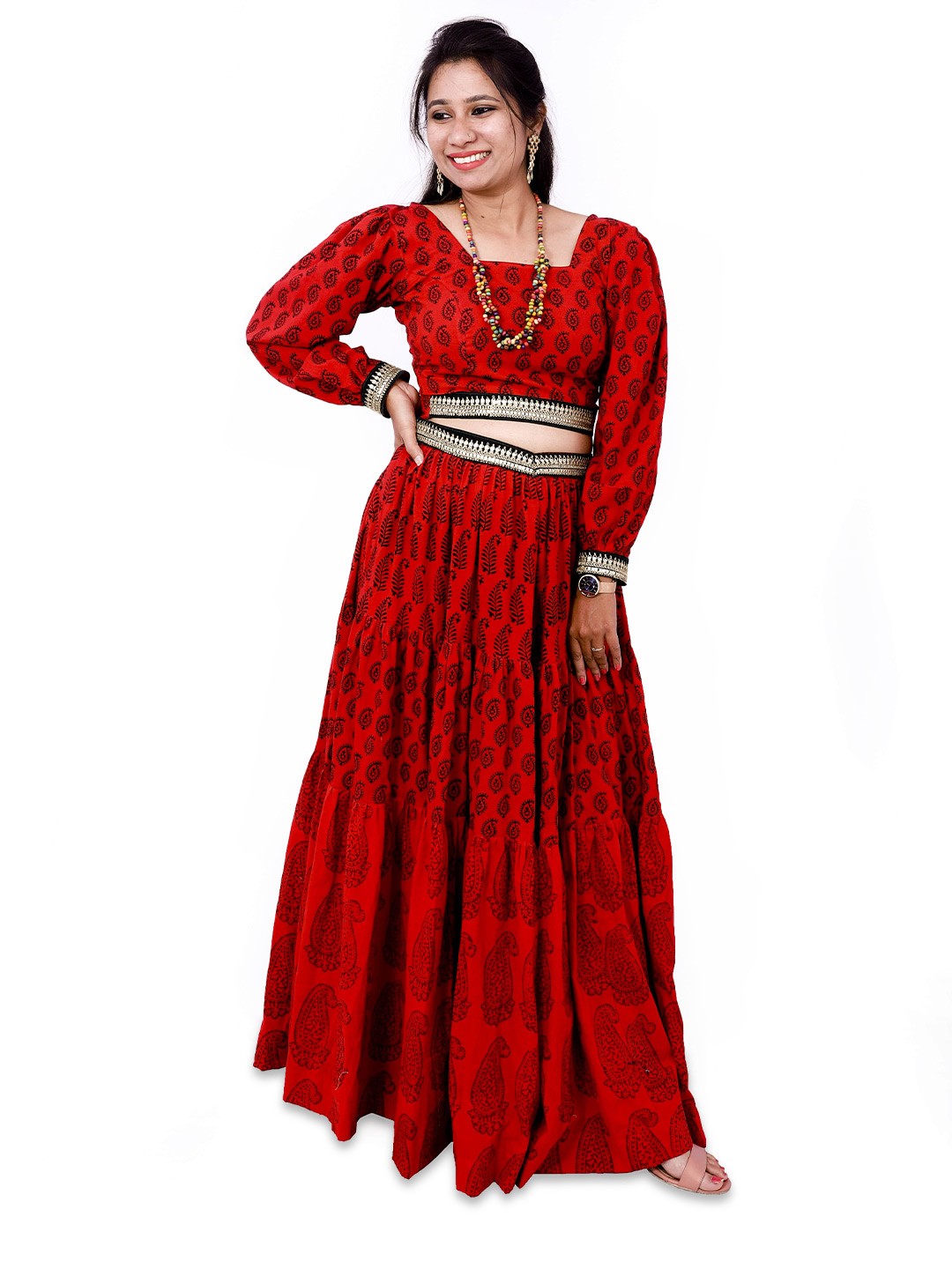 

WEAVERS SAGA Paisley Printed Square Neck Sequinned Cotton Ready to Wear Lehenga Choli, Red
