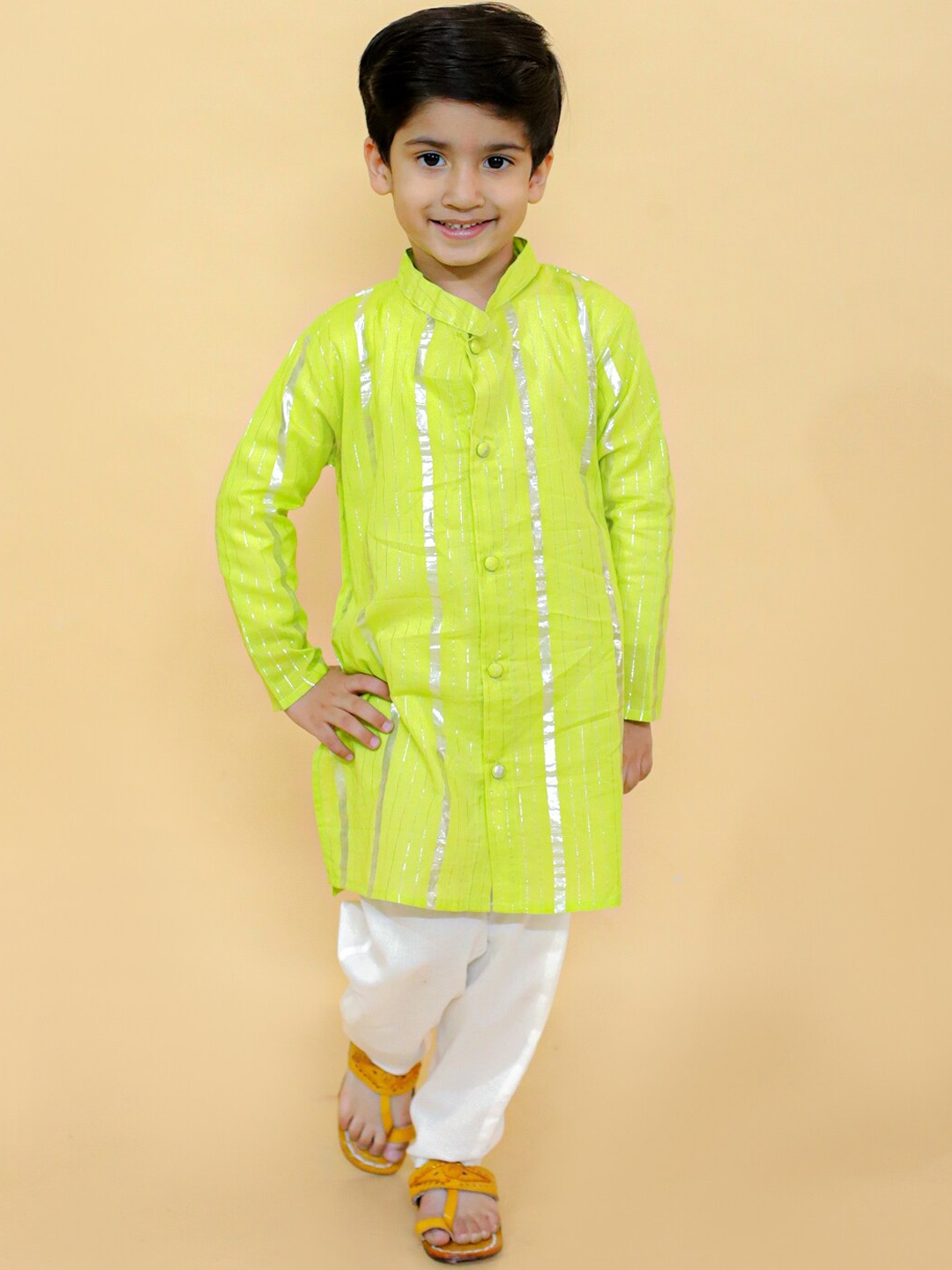 

BAESD Boys Striped Pure Cotton Straight Kurta With Pyjamas, Lime green