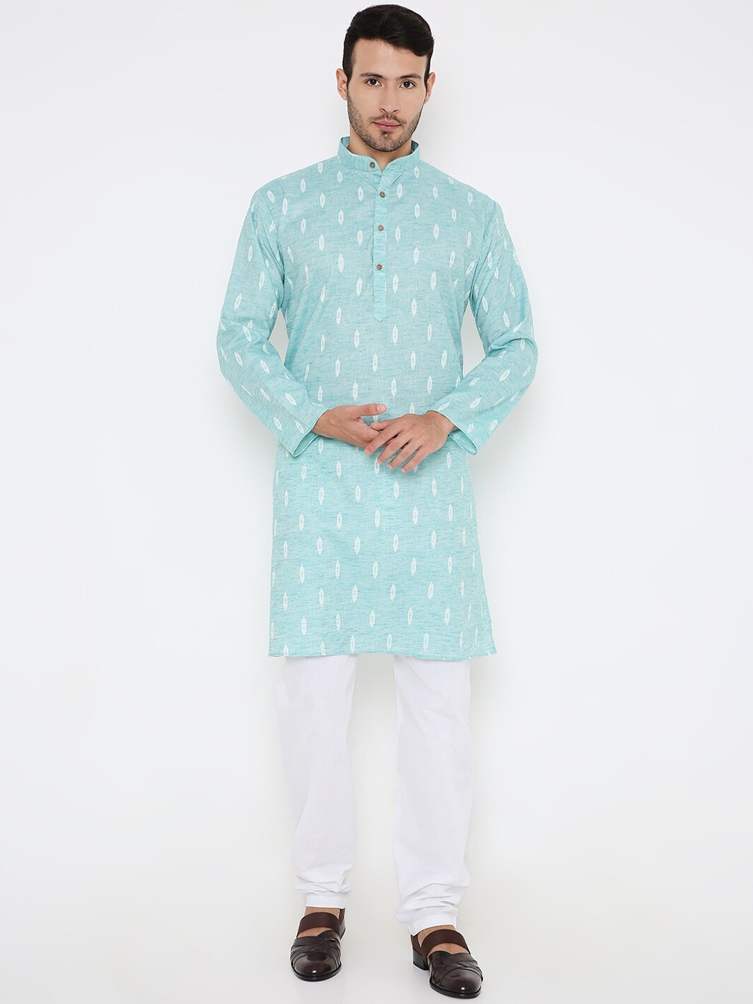 

Maharaja Ethnic Motifs Woven Design Regular Kurta With Pyjamas, Blue