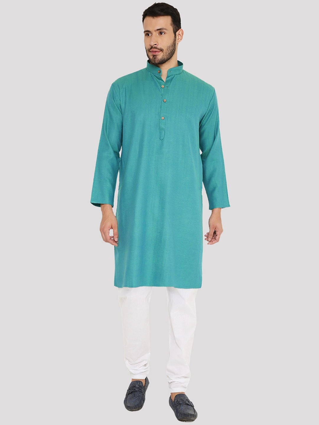 

Maharaja Band Collar Regular Pure Linen Kurta With Pyjamas, Green