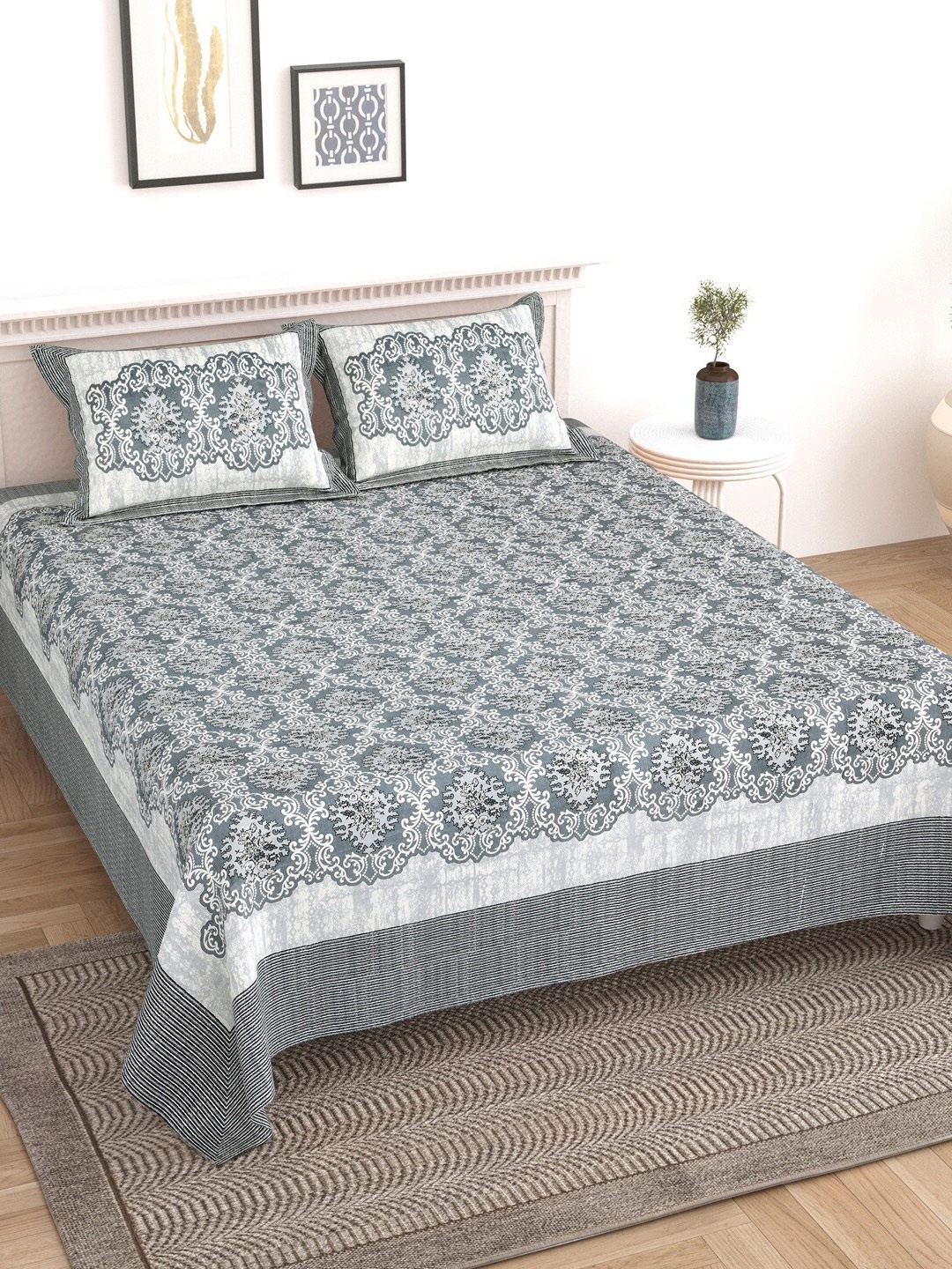 

Texstylers Grey Floral Cotton 210 TC King Bedsheet with 2 Pillow Covers