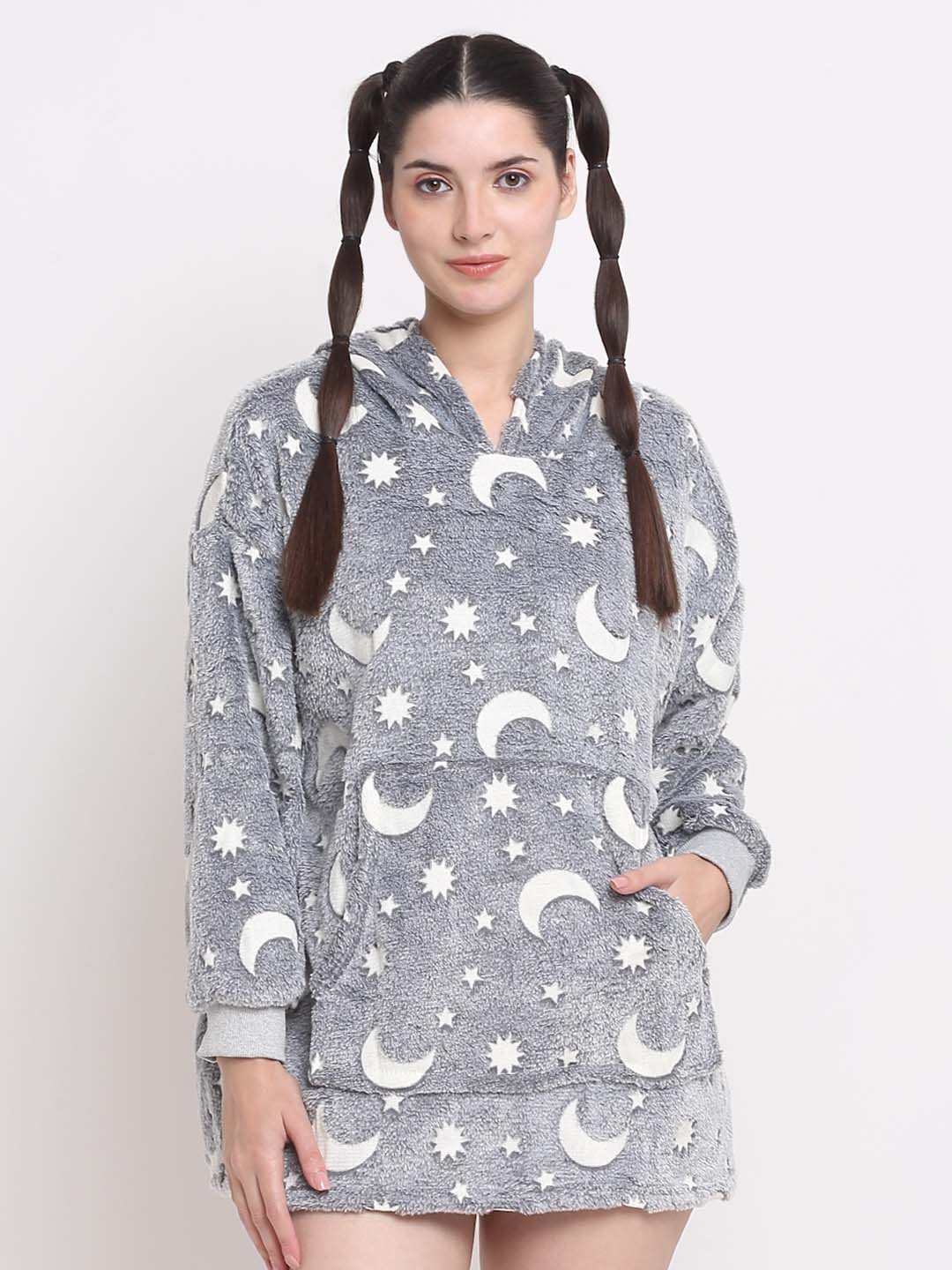 

Cortina Graphic Printed Hooded Glow in the Dark Sweatshirt, Grey