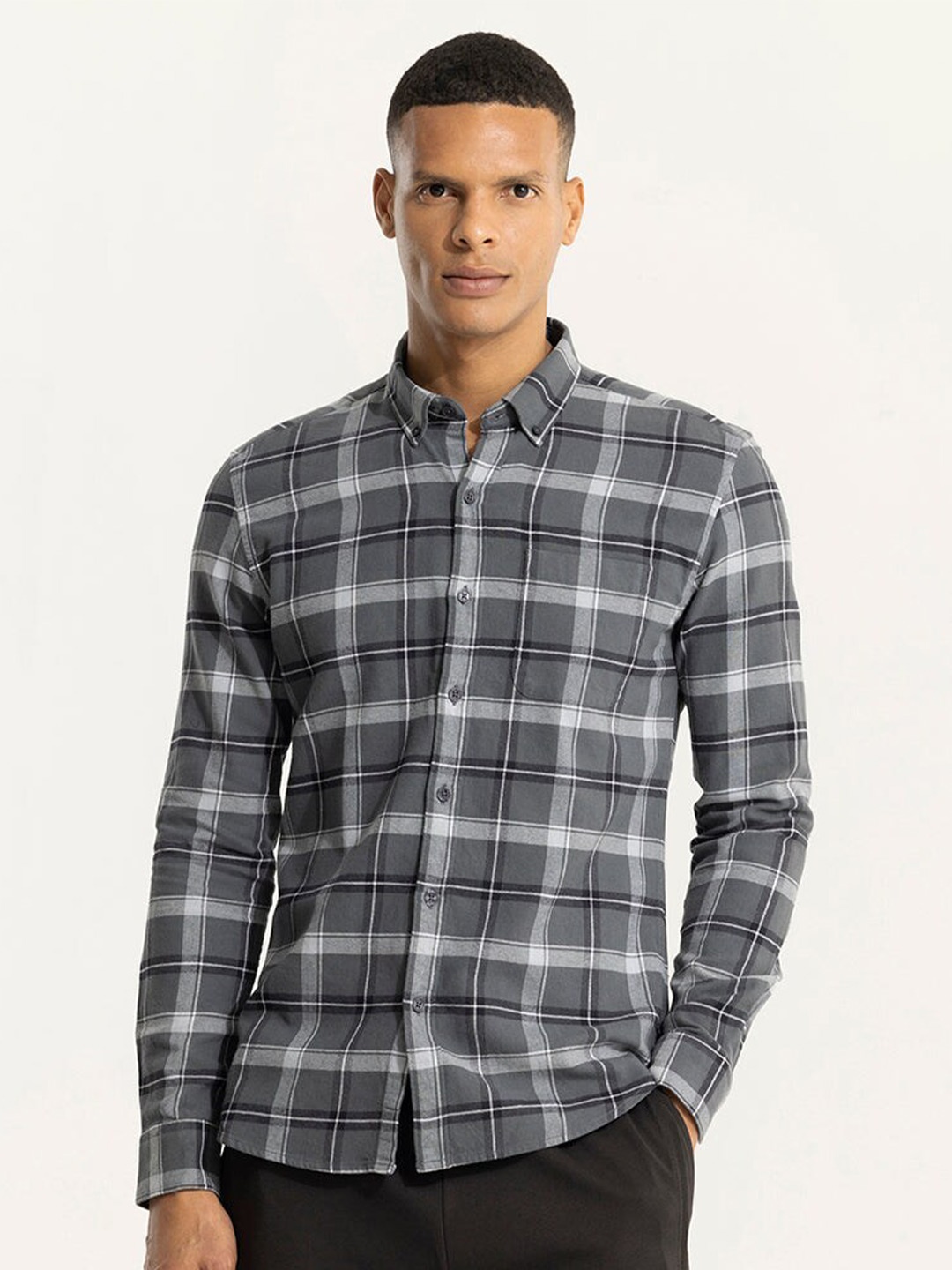 

Snitch Grey Classic Slim Fit tartan Checked Pure Cotton Casual Shirt