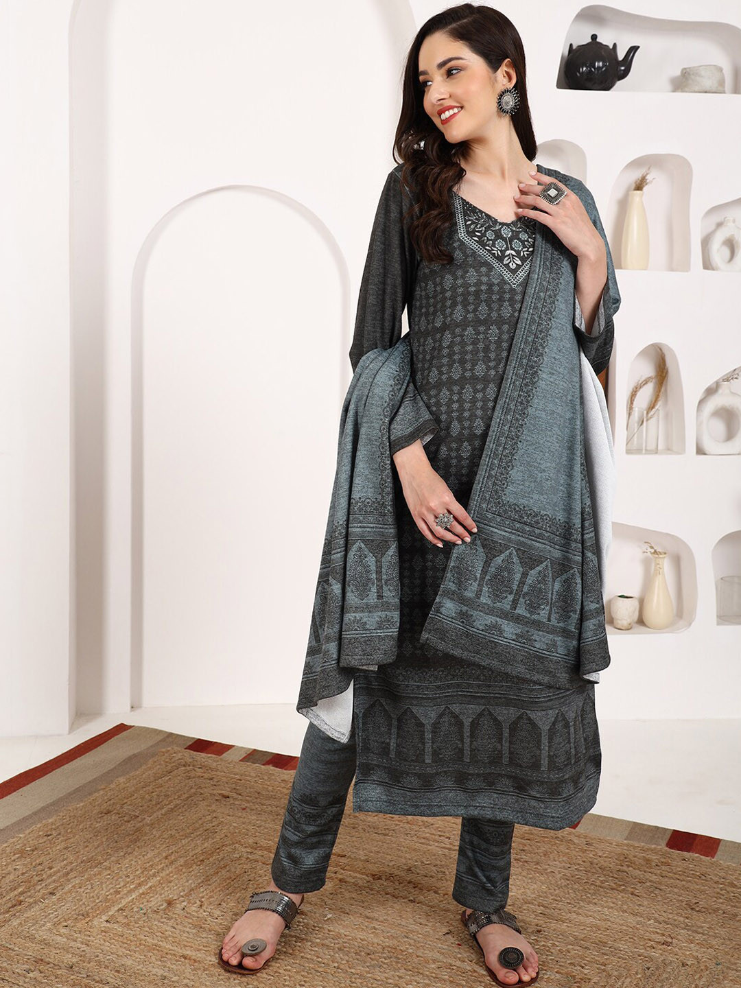 

KALINI Ethnic Motifs Woven Design Pure Wool Straight Kurta & Trousers With Dupatta, Green