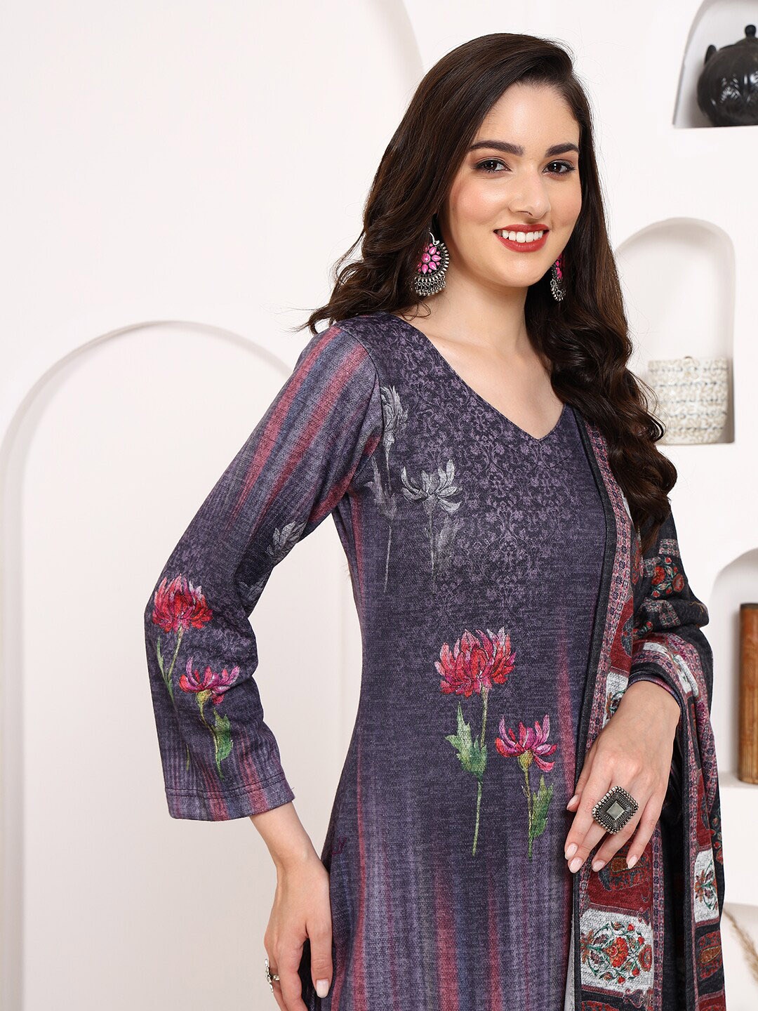 

KALINI Floral Printed V-Neck Pure Wool Kurta With Trousers & Dupatta, Grey