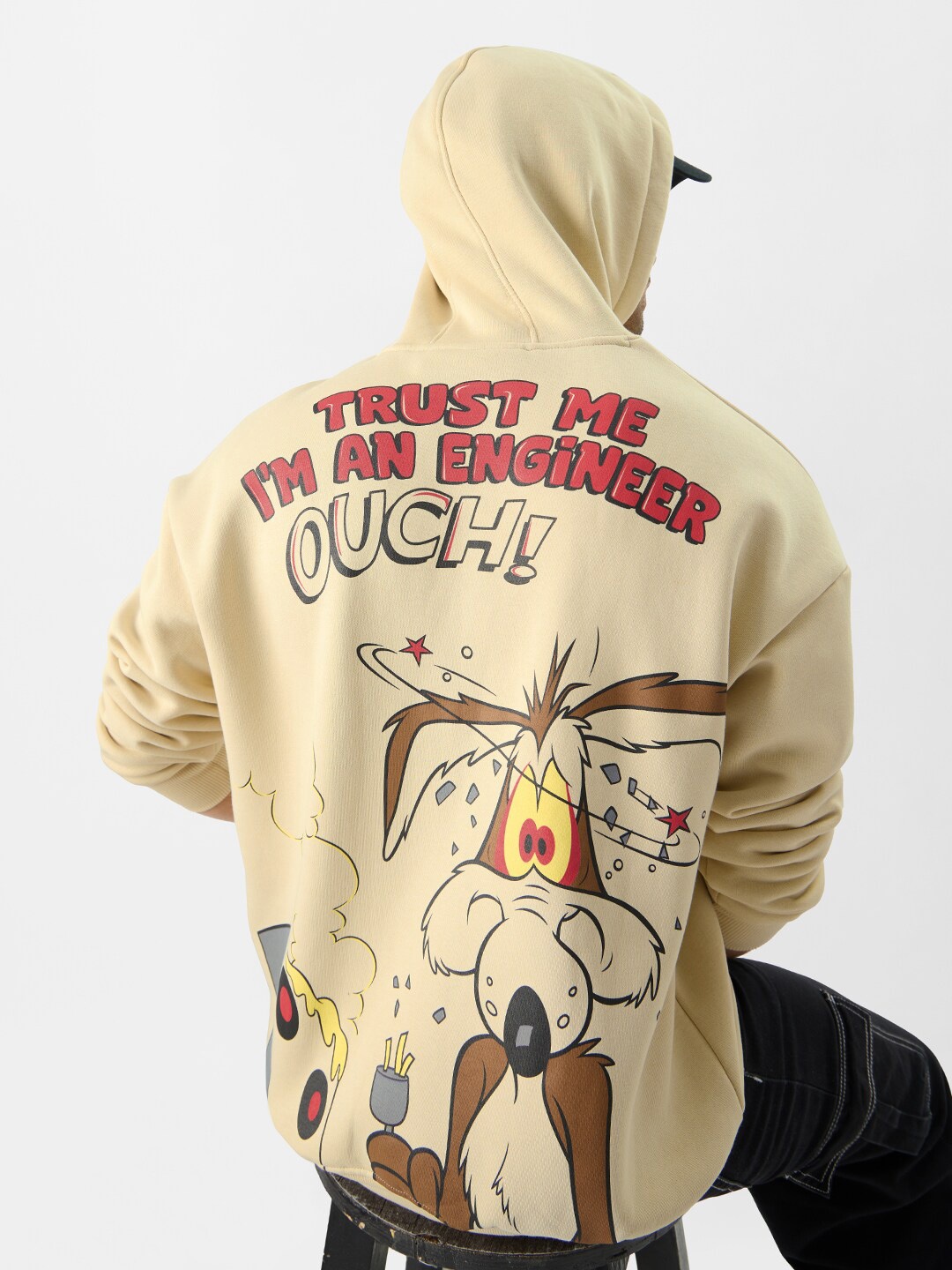 

The Souled Store Typography Printed Looney Tunes Hooded Sweatshirt, Off white