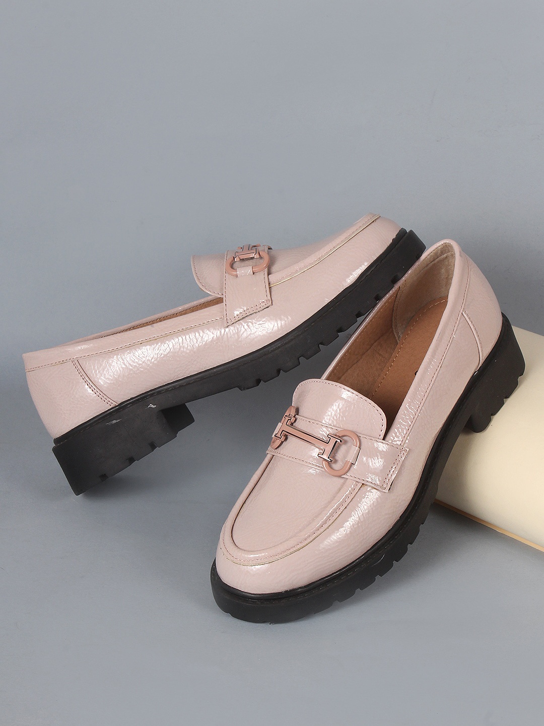 

DressBerry Women Nude-Coloured & Black Heeled Horsebit Loafers