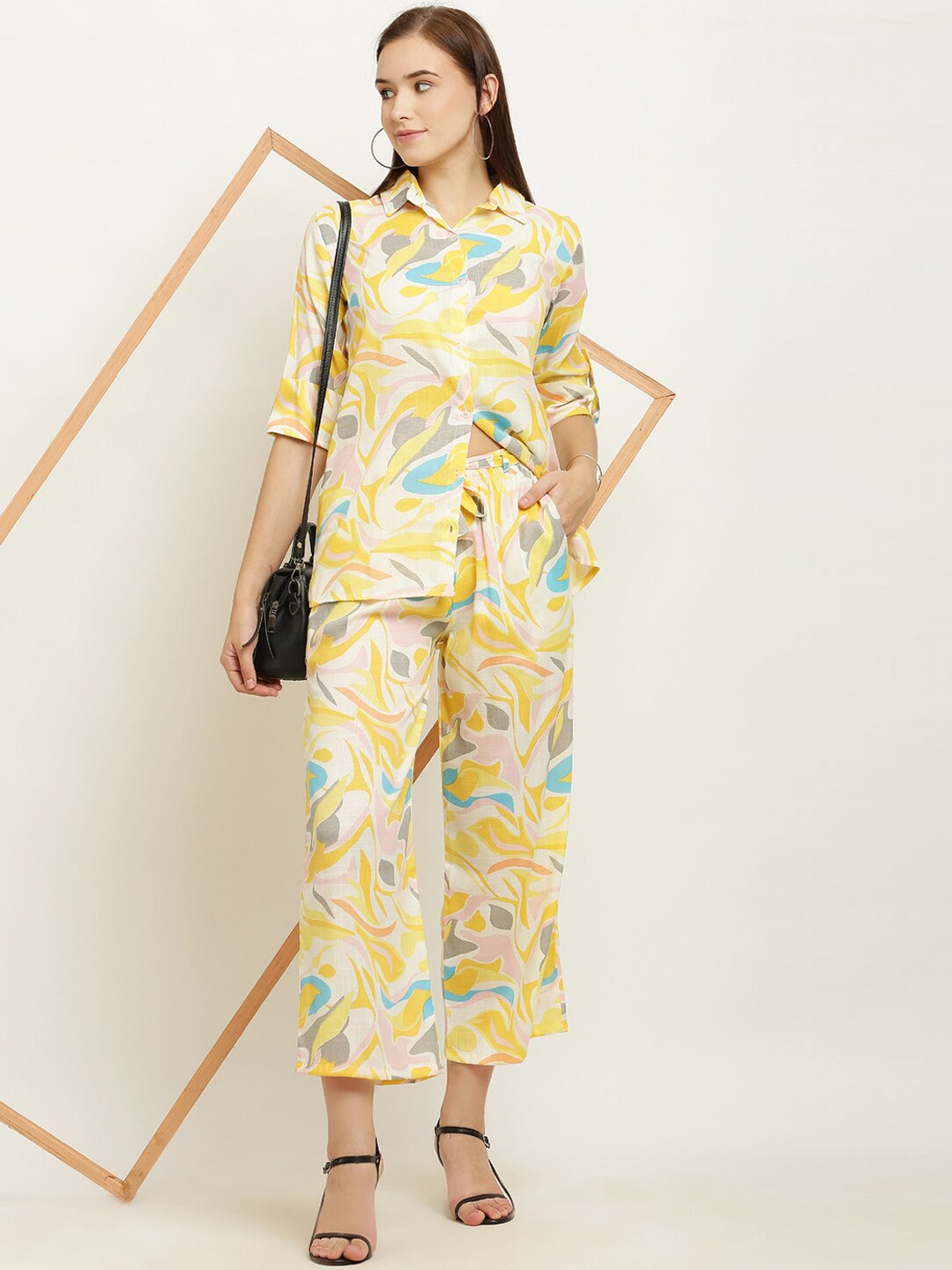 

Miaz Lifestyle Abstract Printed Pure Cotton Shirt With Trousers, Yellow