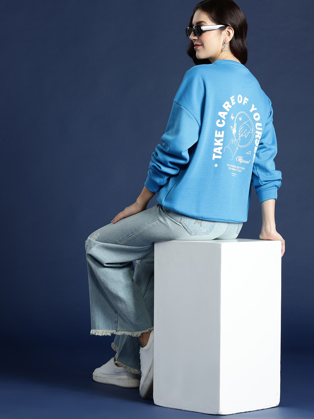 

Mast & Harbour Printed Drop Shoulder Sleeves Sweatshirt, Blue
