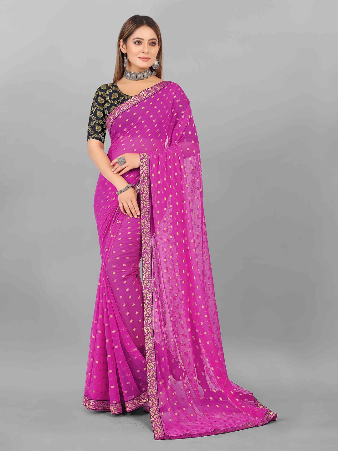 

Rhey Geometric Woven Design Zari Saree, Pink