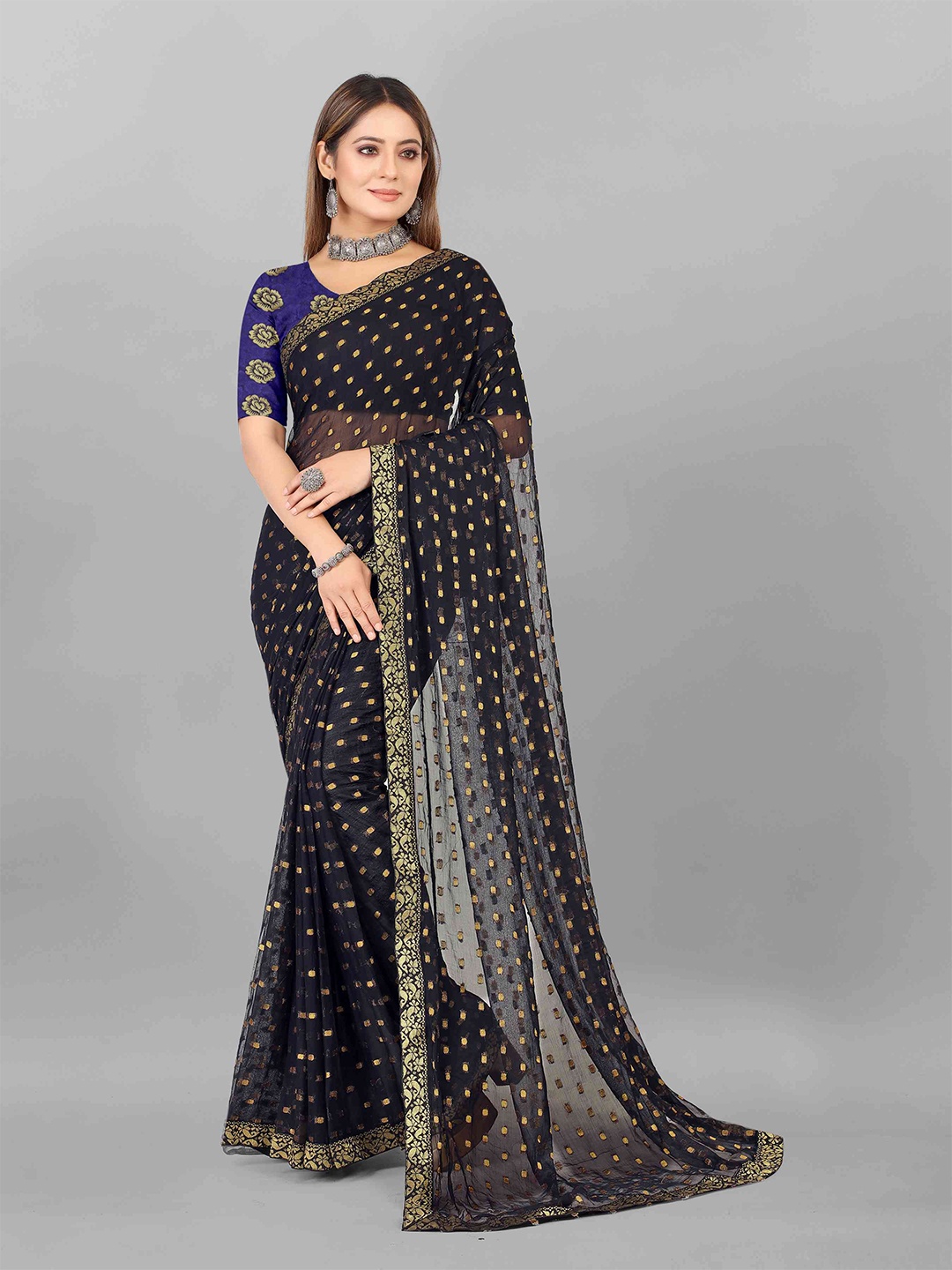 

Rhey Geometric Woven Design Zari Saree, Black