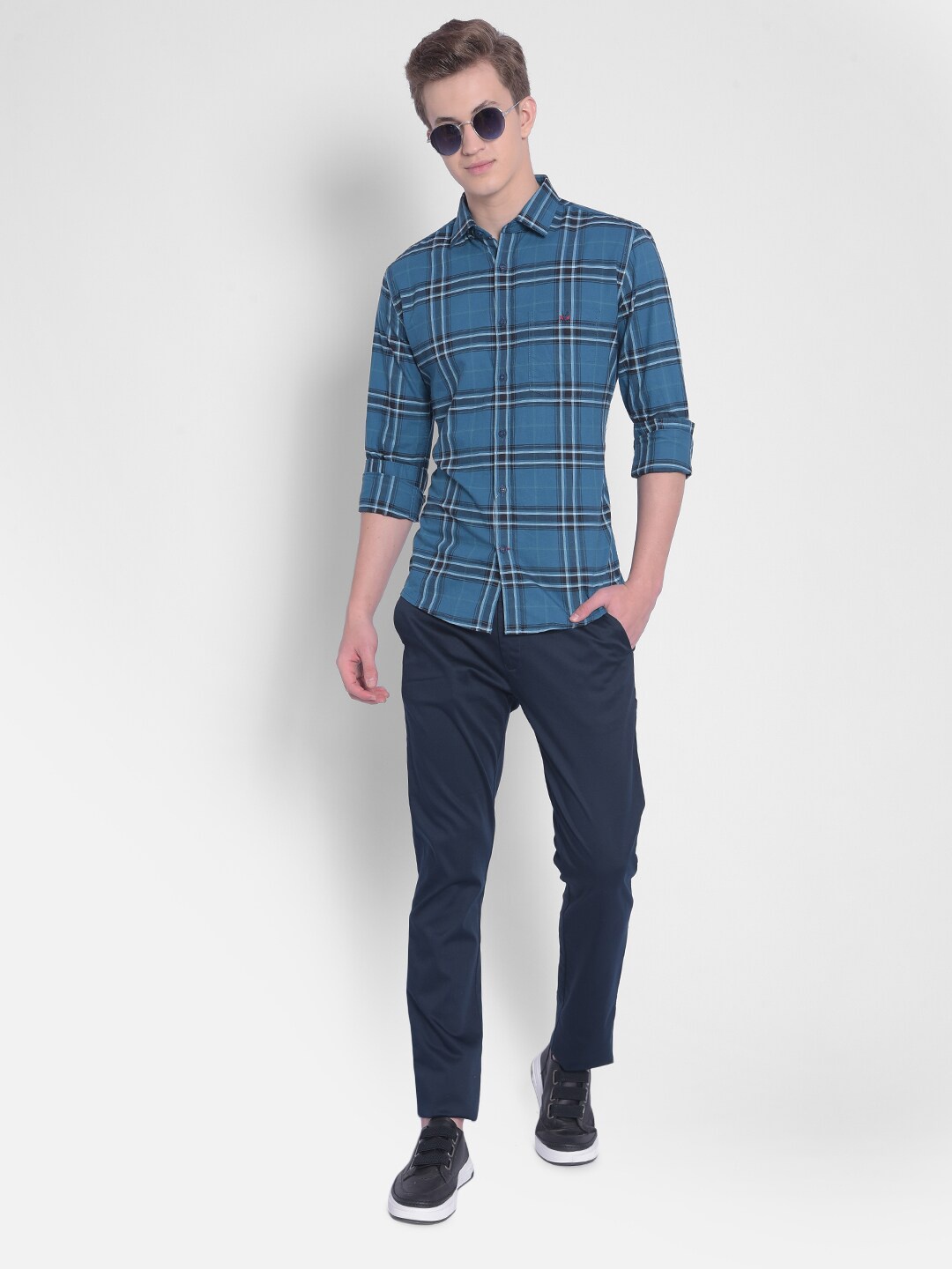 

Crimsoune Club Checked Slim Fit Classic Cotton Casual Shirt, Blue