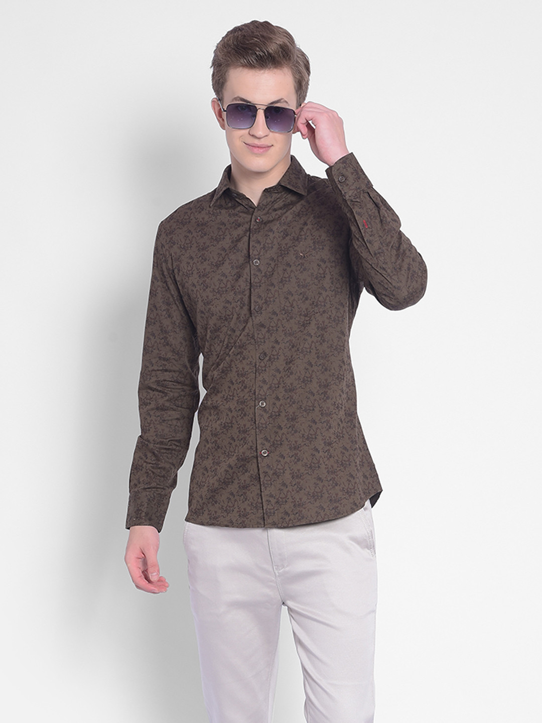 

Crimsoune Club Slim Fit Floral Printed Pure Cotton Casual Shirt, Brown