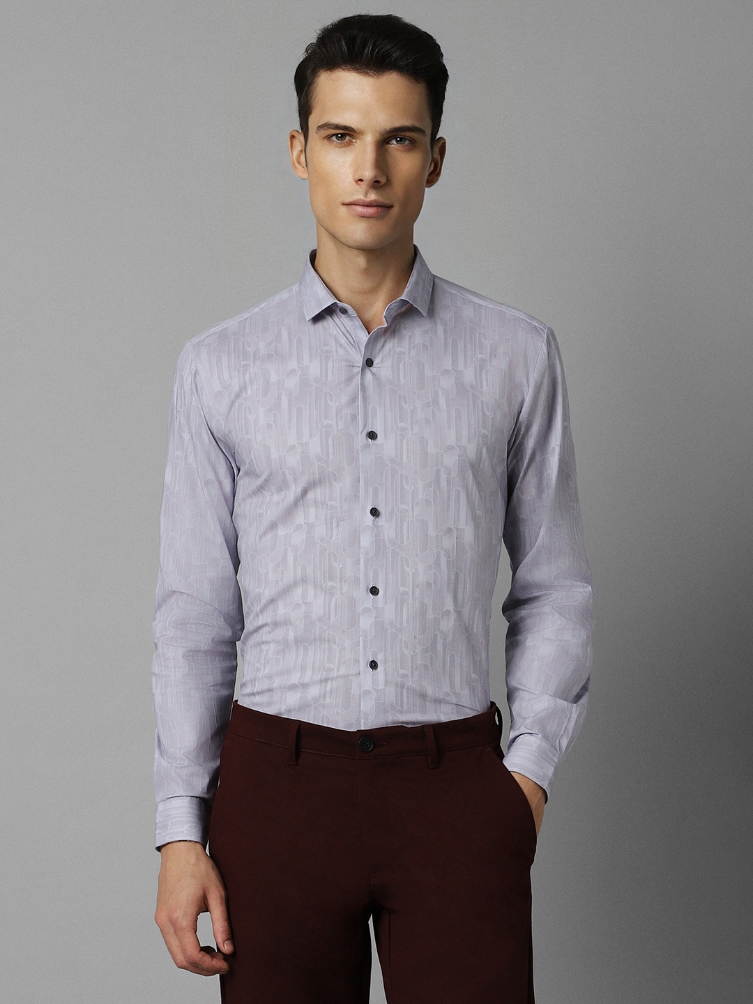 

Louis Philippe Sport Men Purple Slim Fit Printed Casual Shirt