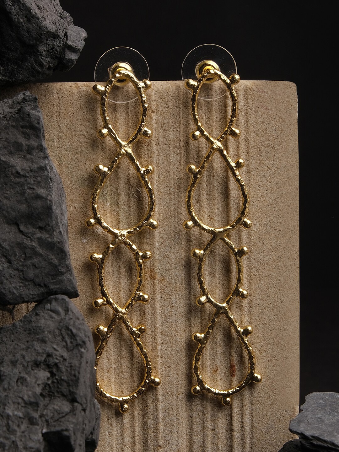 

XPNSV Gold-Plated Contemporary Drop Earrings