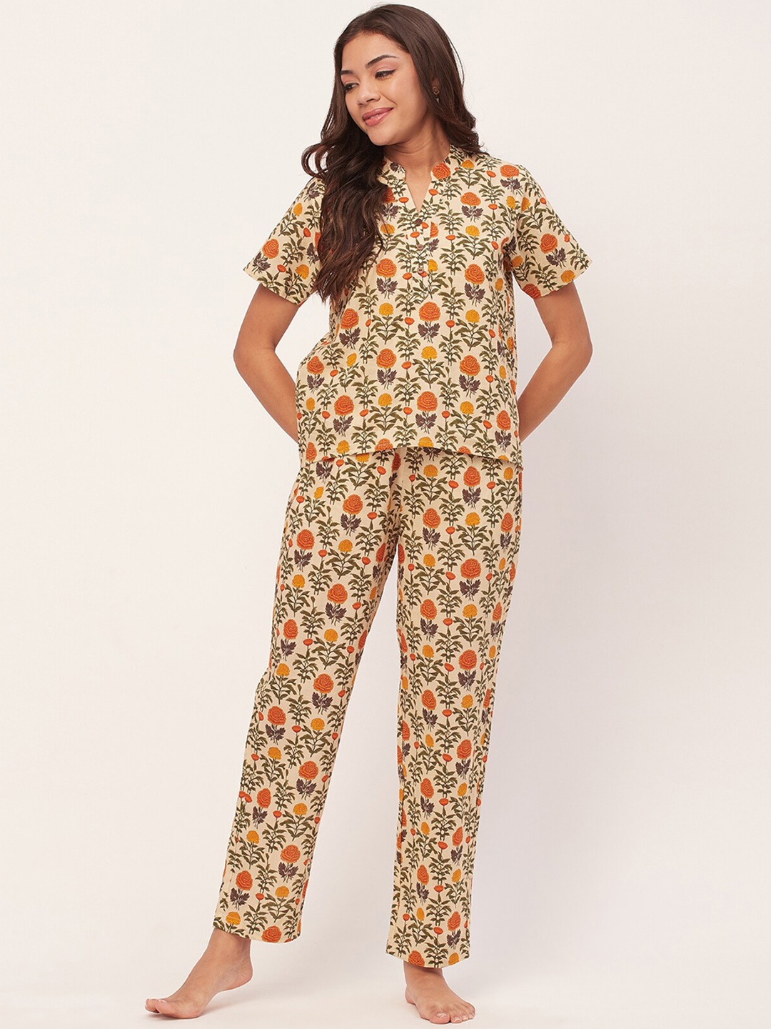 

Moomaya Floral Printed Mandarin Collar Pure Cotton Night Suit, Yellow