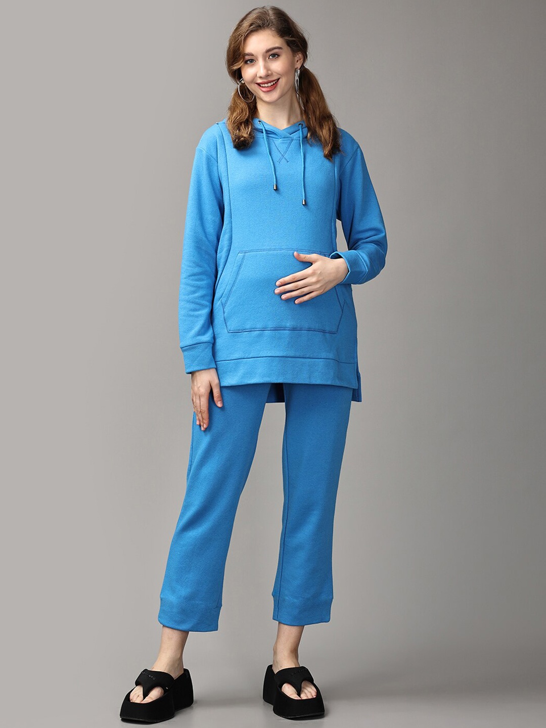 

The Mom Store Maternity & Nursing Sweatshirt & Joggers Co-Ords, Blue