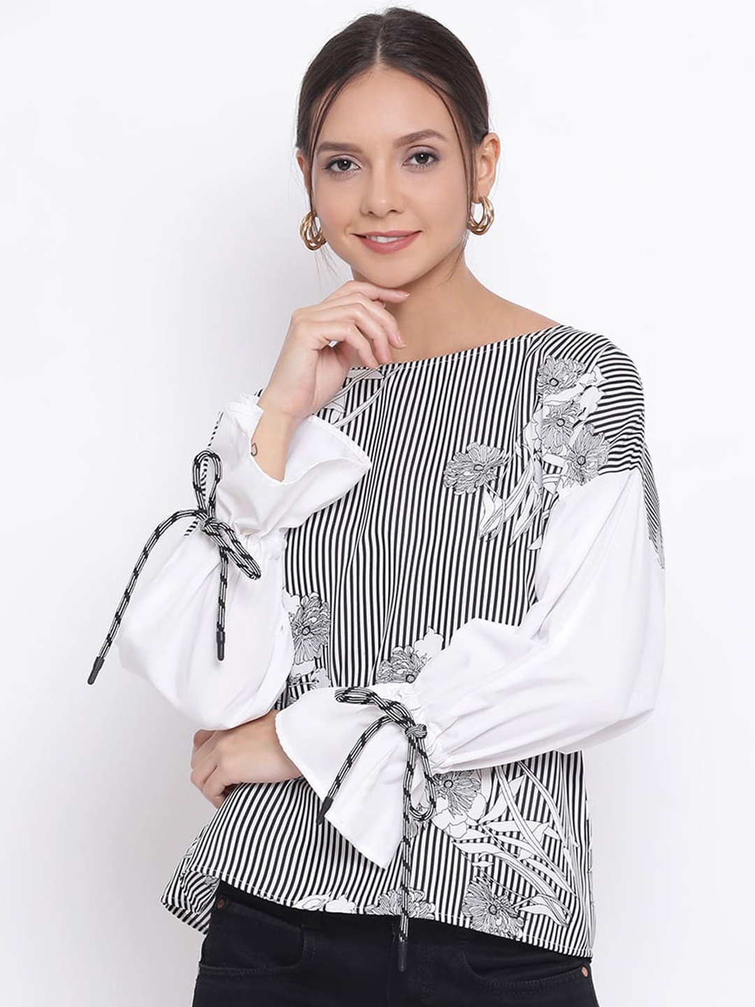 

DRAAX Fashions Vertical Stripes Bell Sleeves Top, Black