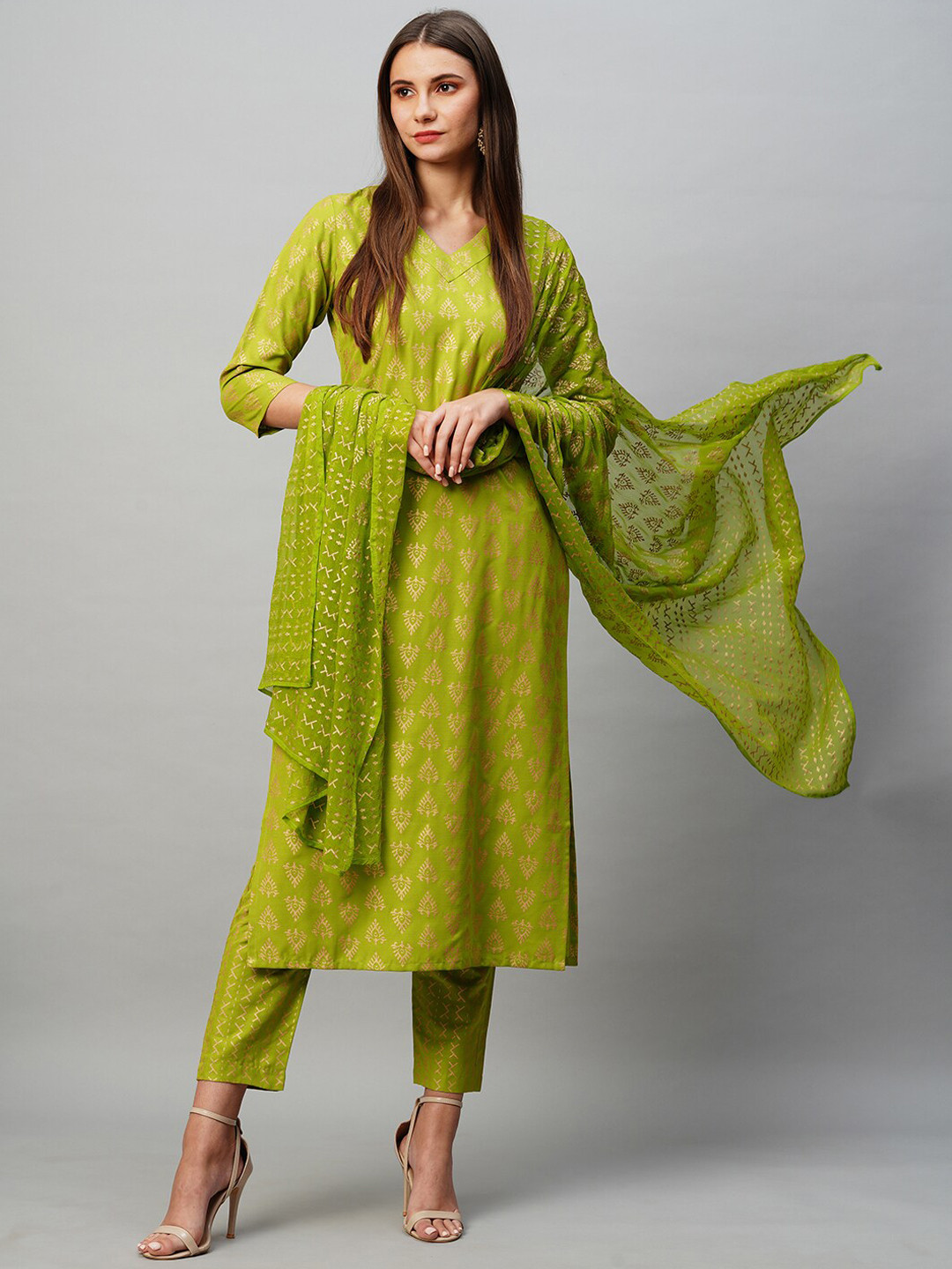 

KALINI Ethnic Motif Printed Regular Kurta With Trousers & Dupatta, Green