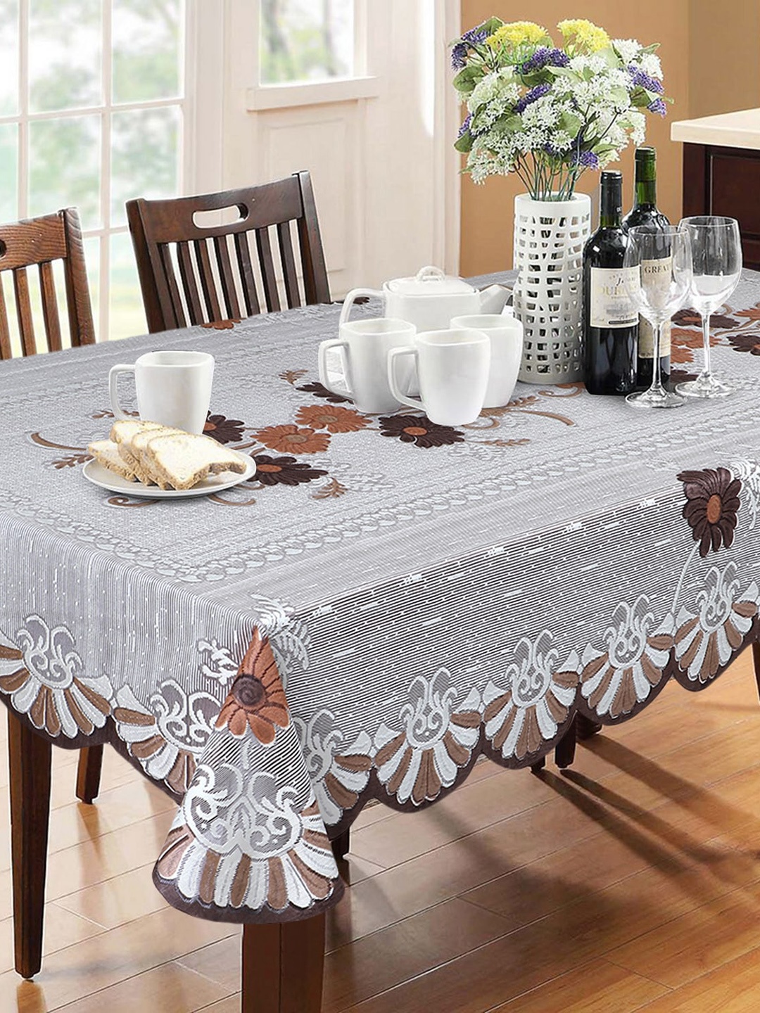 

Dakshya Industries Brown & White Floral Pure Cotton Table Cover