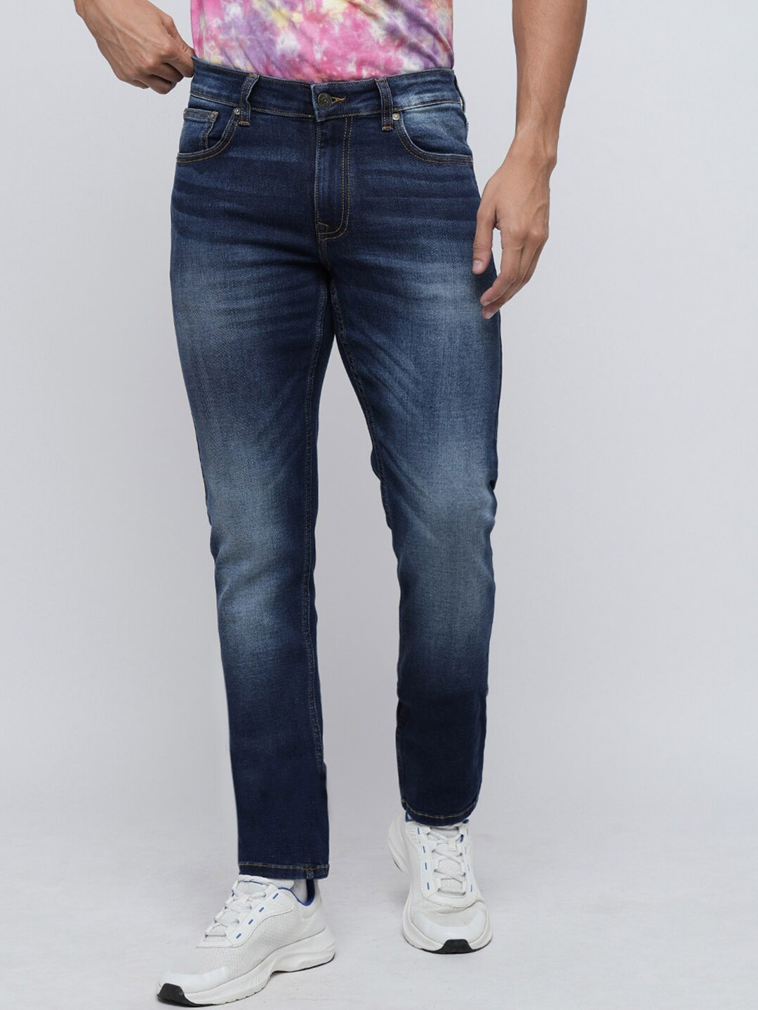 

Jack & Jones Men Slim Fit Light Fade Stretchable Jeans, Blue