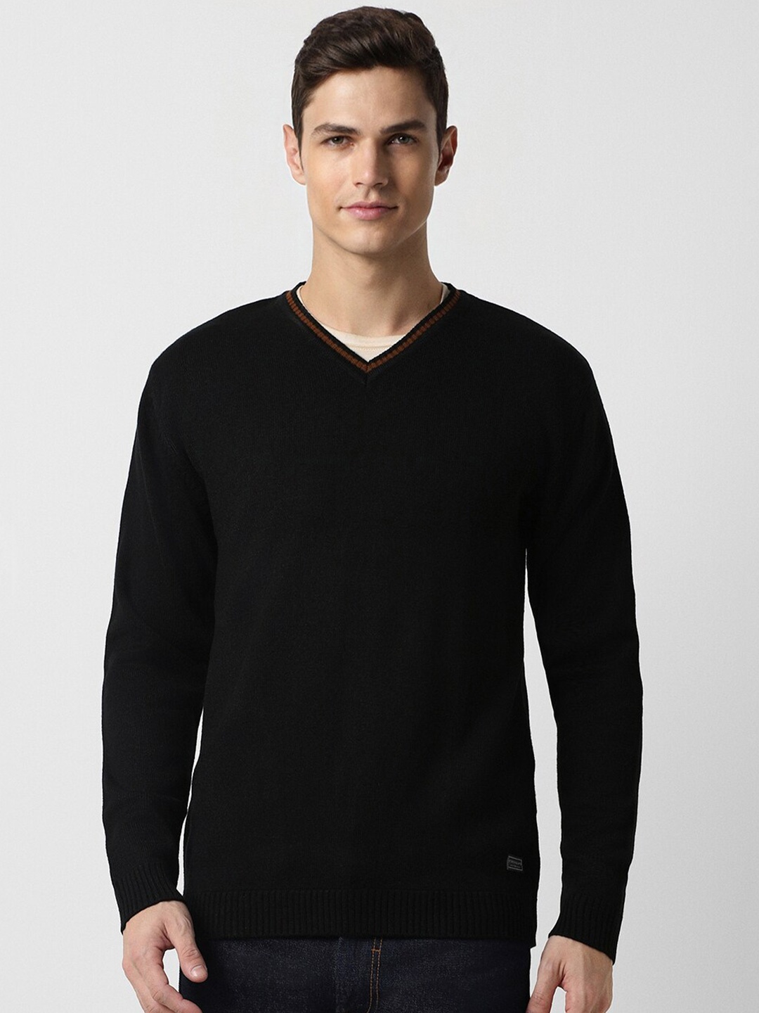 

Peter England Casuals V-Neck Acrylic Pullover, Black