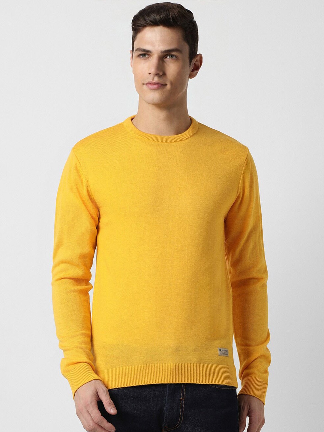 

PETER ENGLAND UNIVERSITY Acrylic Pullover Sweaters, Yellow