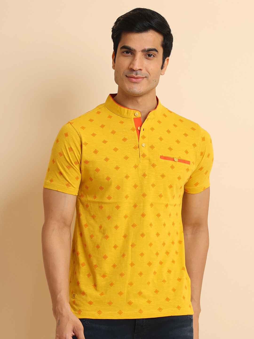 

berry blues Geometric Printed Short Sleeves Cotton T-shirt, Mustard