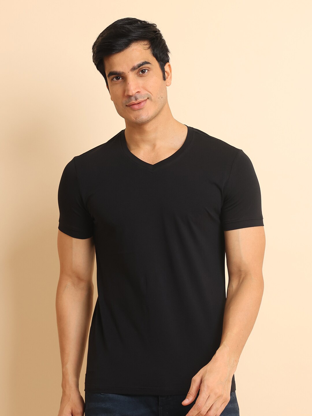 

berry blues V-Neck Short Sleeves Casual Cotton T-shirt, Black