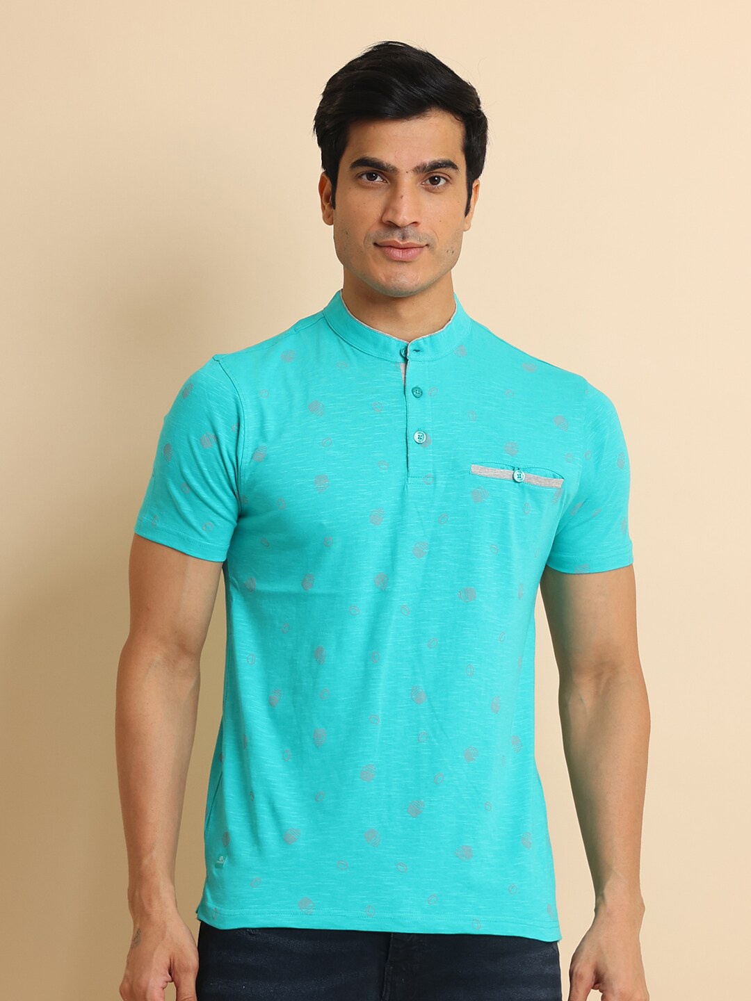 

berry blues Conversational Printed Henley Neck Short Sleeves Cotton T-shirt, Green
