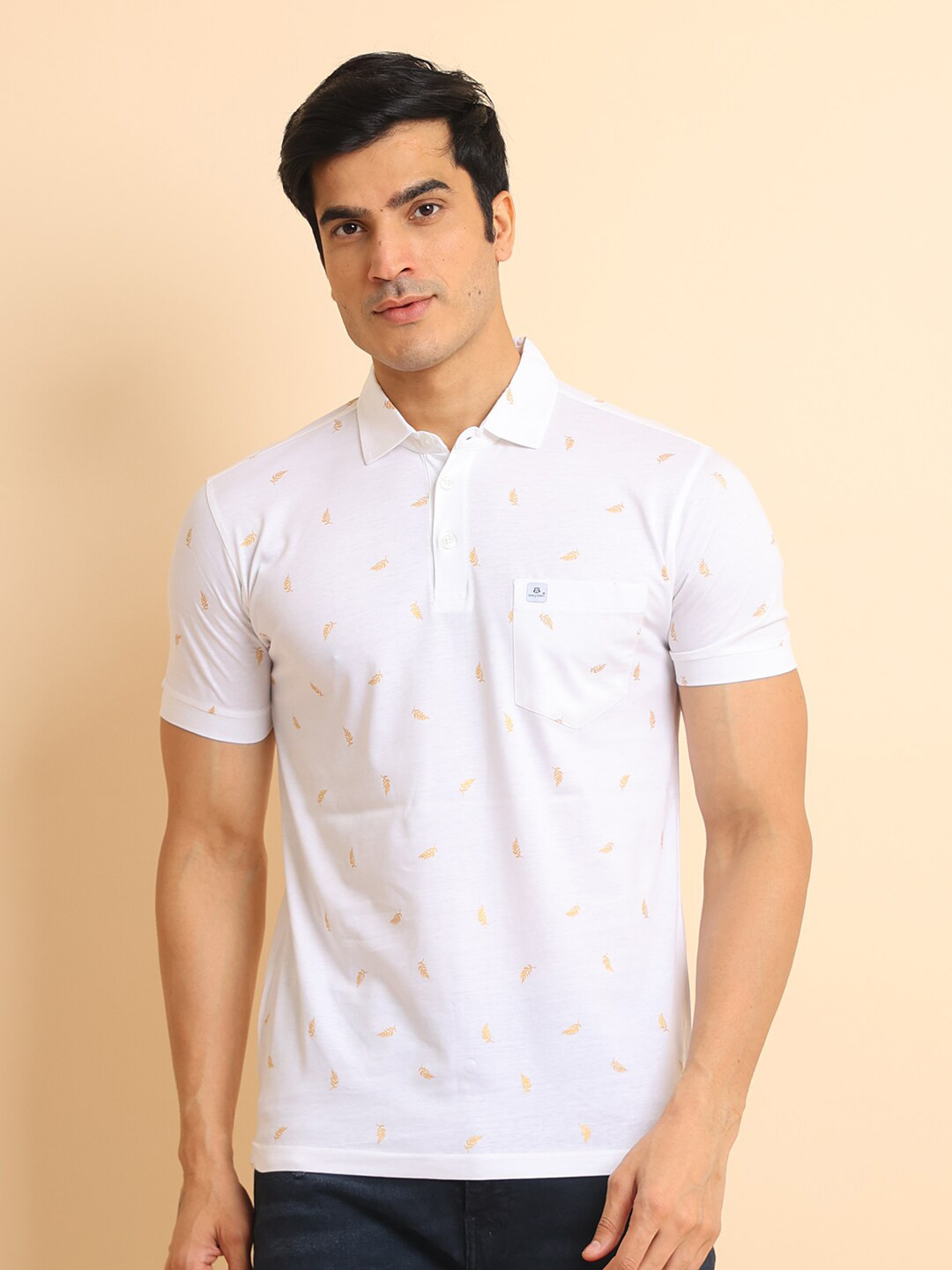

berry blues Abstract Printed Cotton Polo Collar Short Sleeves Pockets T-Shirt, White