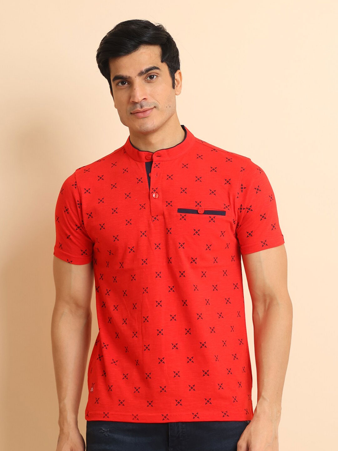 

berry blues Geometric Printed Mandarin Collar Short Sleeves Cotton T-shirt, Red