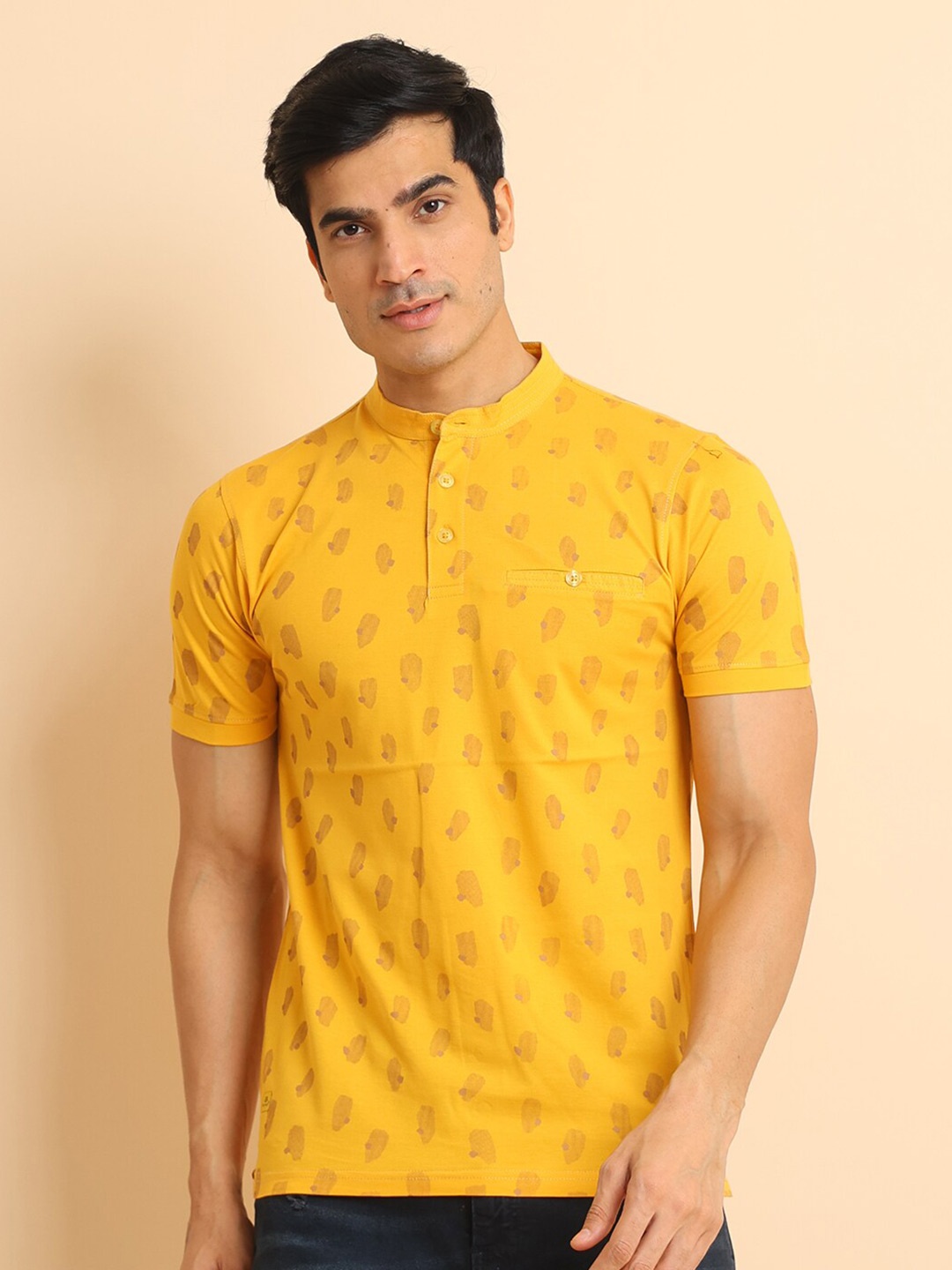 

berry blues Conversational Printed Short Sleeves Cotton T-shirt, Mustard