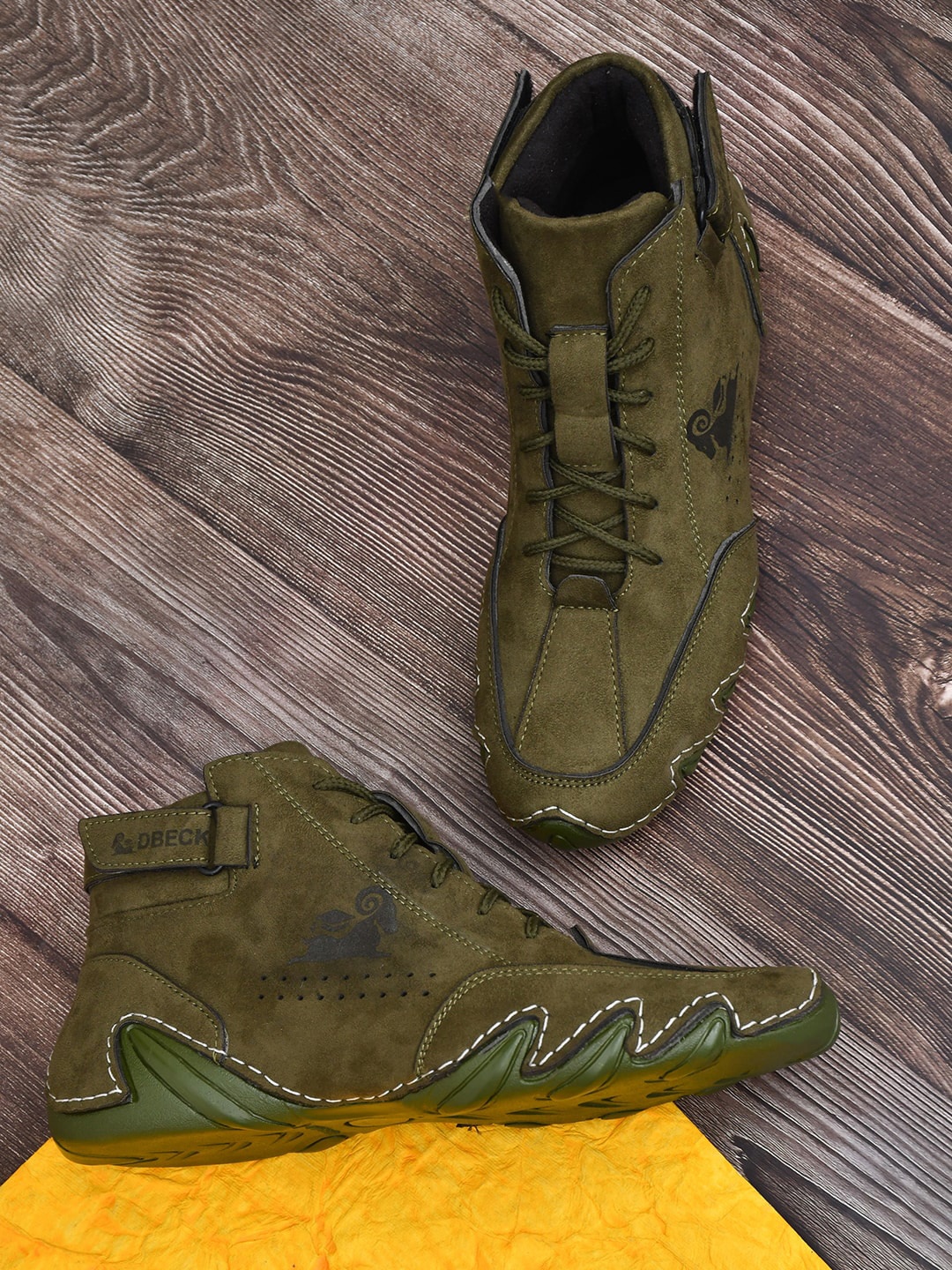 

Bollero Men Lightweight Mid-Top Sneakers, Olive