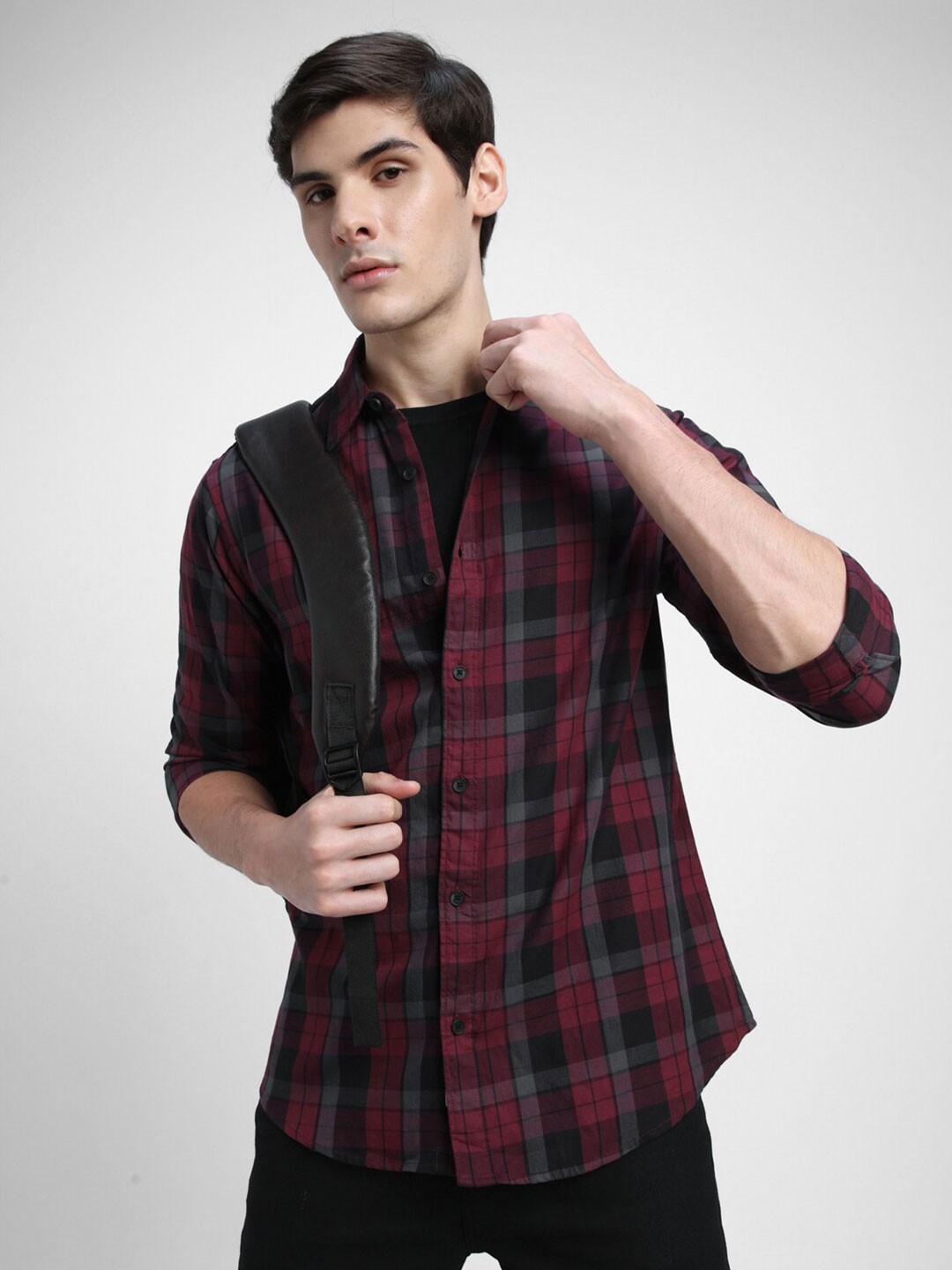 

Dennis Lingo Slim Fit Tartan Checked Pure Cotton Casual Shirt, Red