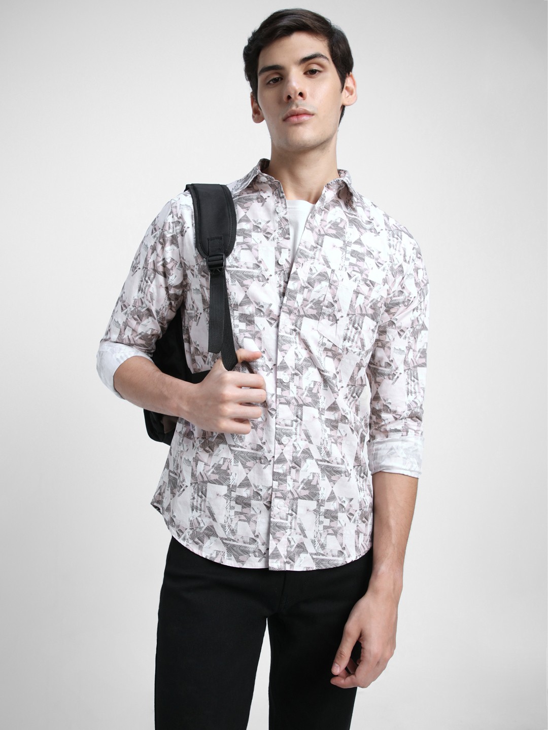 

Dennis Lingo Slim Fit Geometric Printed Pure Cotton Casual Shirt, Pink