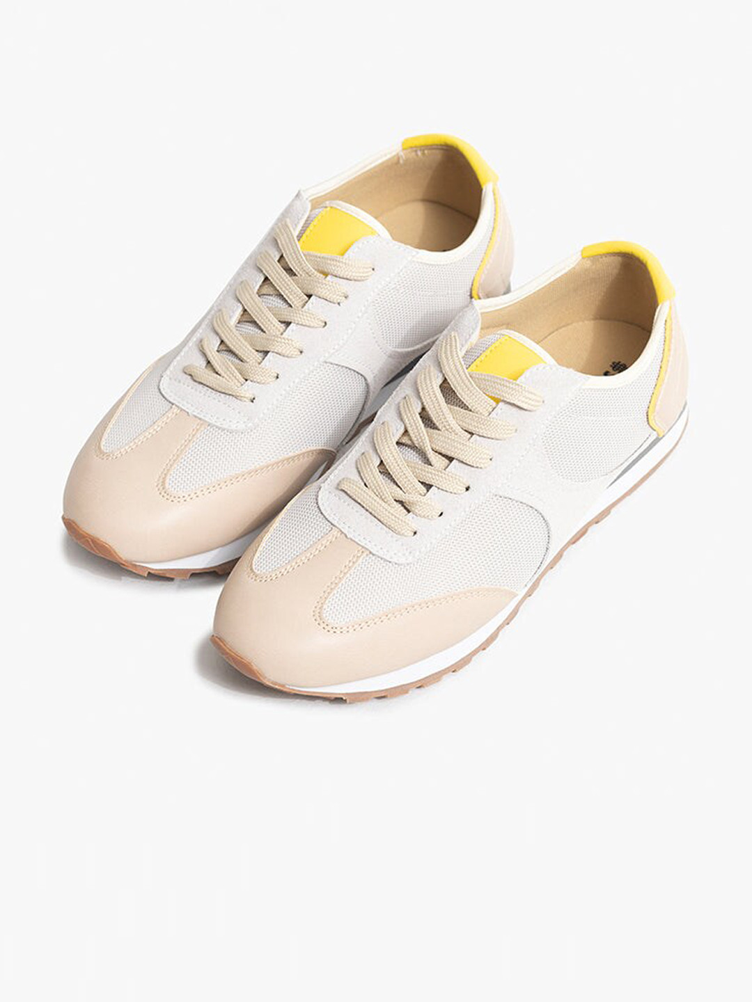 

Snitch Men Textured Panelled Leather Sneakers, Grey