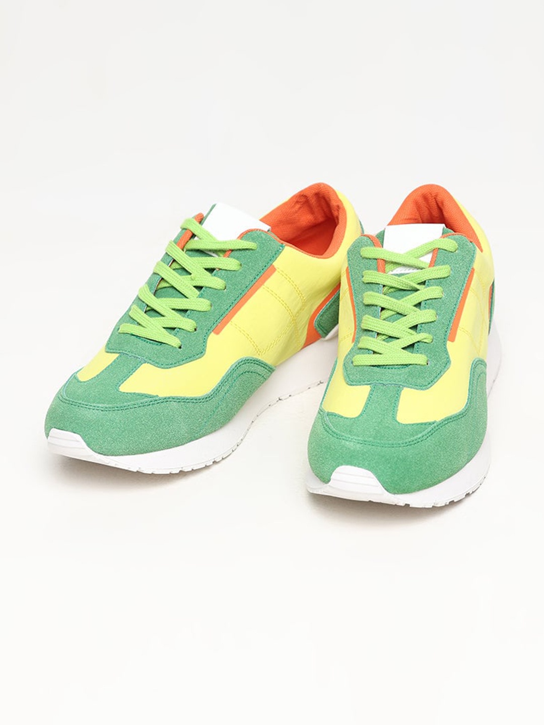 

Snitch Men Colourblocked Suede Sneakers, Yellow