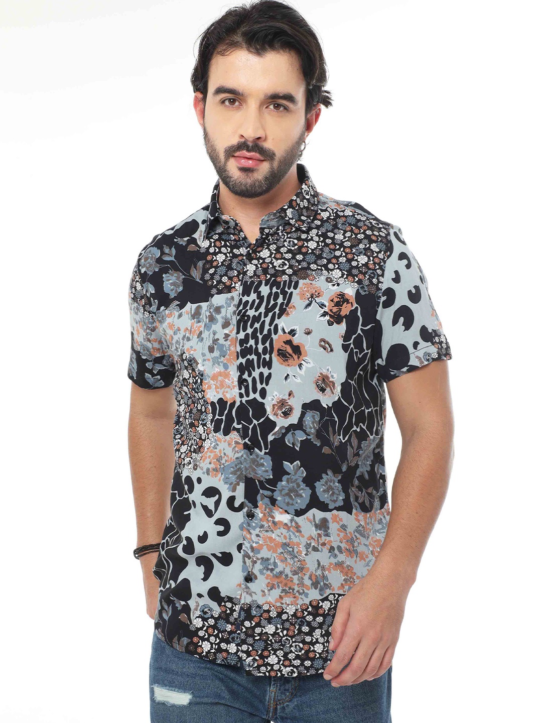 

SORATIA Floral Printed Spread Collar Ultra Soft Cotton Casual Shirt, White