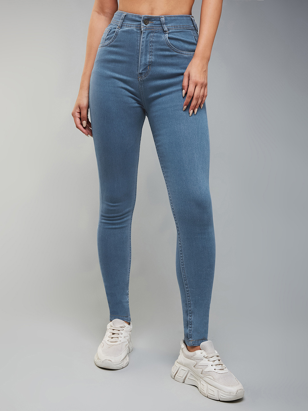 

DOLCE CRUDO Women Blue Skinny Fit High-Rise Clean Look Stretchable Jeans