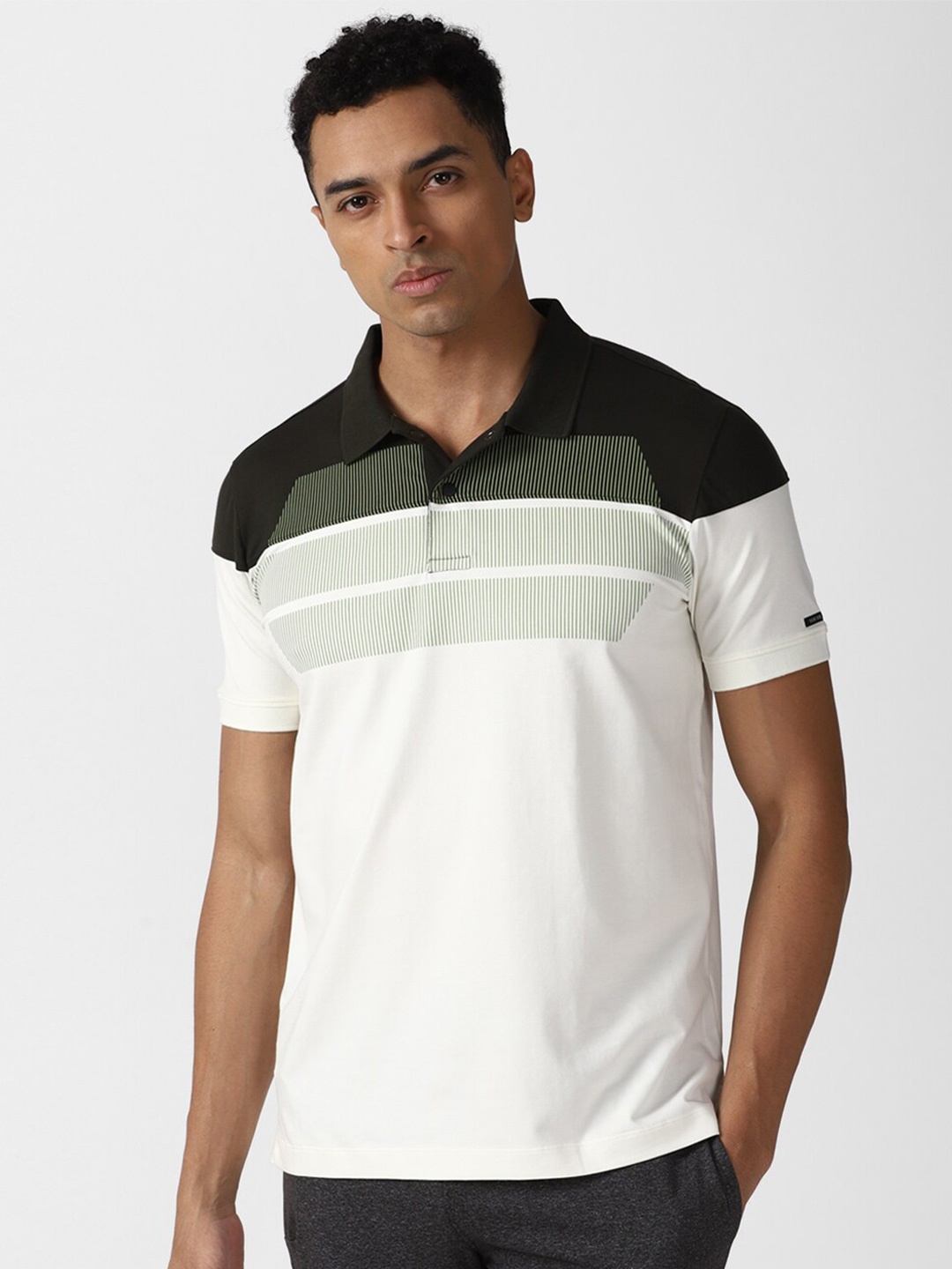 

Van Heusen Flex Colourblocked Polo Collar Casual T-shirt, White
