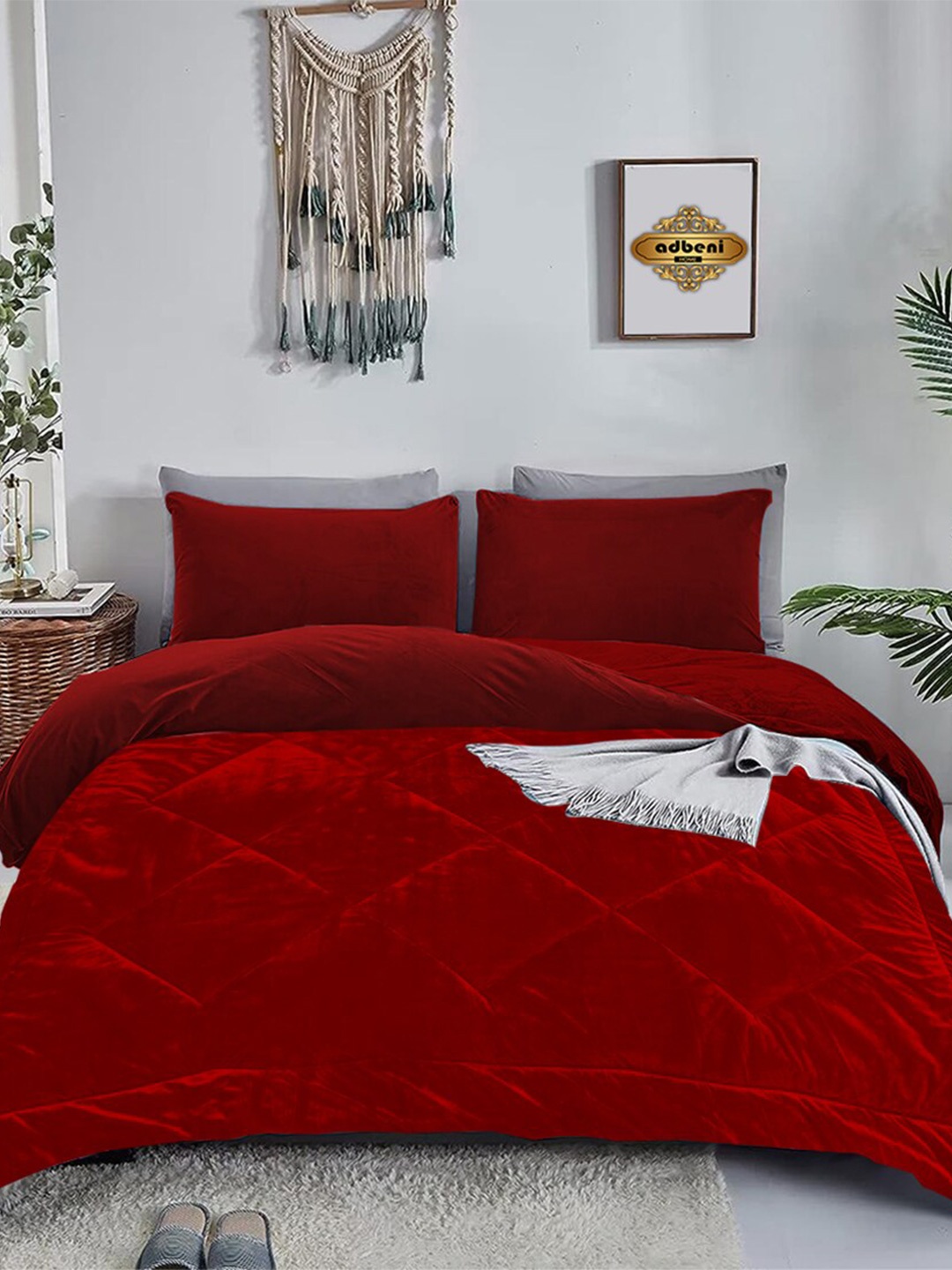 

Adbeni Maroon Geometric Velvet Heavy Winter 300 GSM Double Bed Comforter