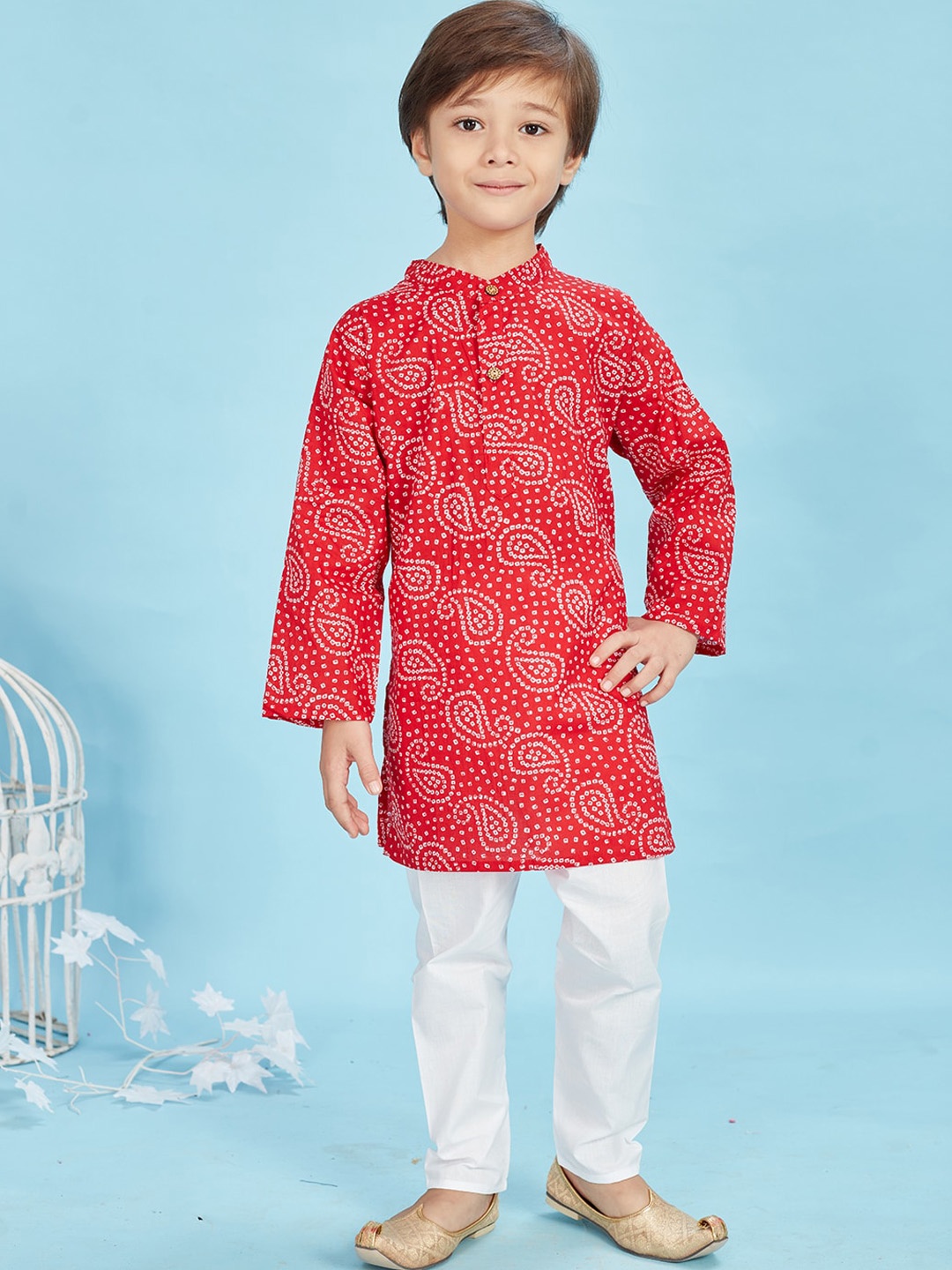 

Maaikid Boys Bandhani Printed Band Collar Pure Cotton Kurta with Pyjamas, Red