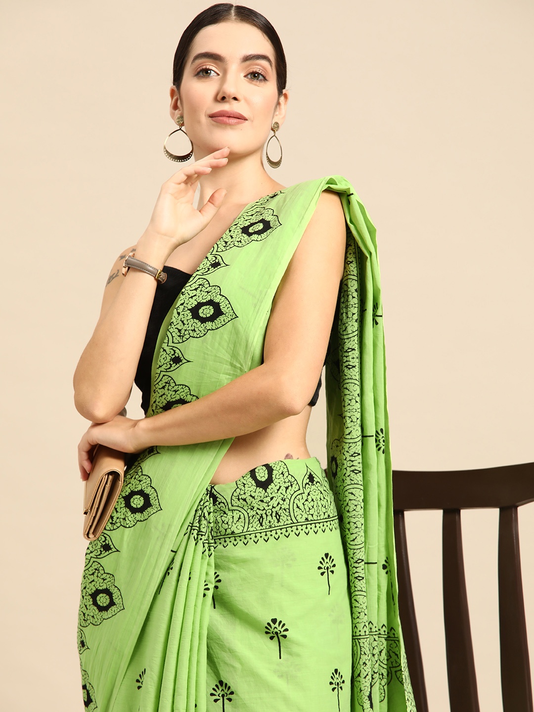 

HERE&NOW Ethnic Motifs Pure Cotton Saree, Green