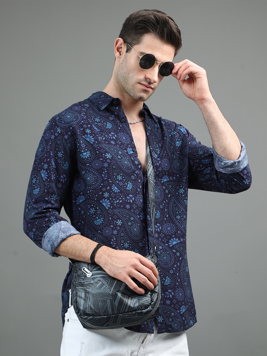 

HERE&NOW Floral Printed Slim Fit Casual Shirt, Navy blue