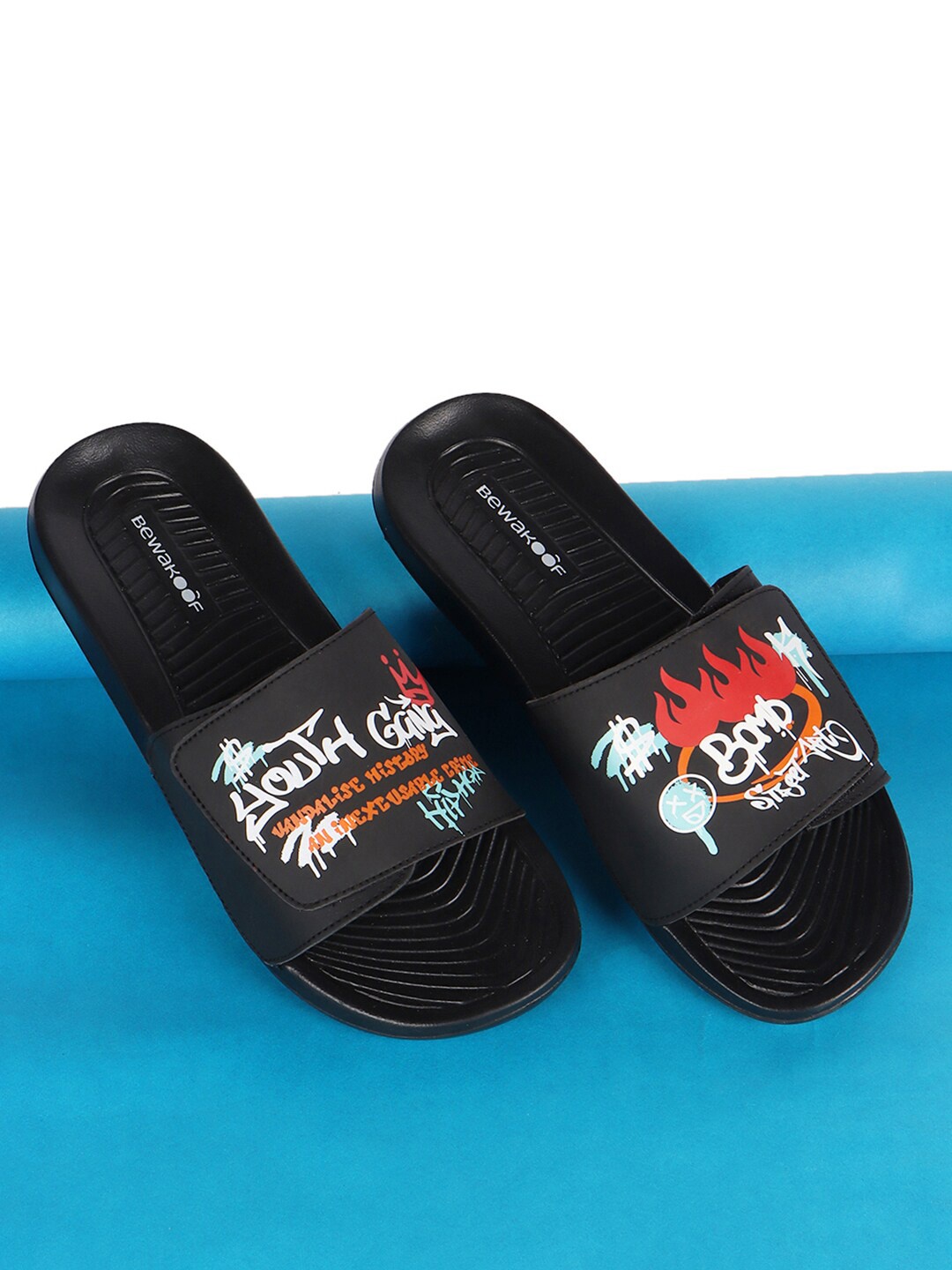 

Bewakoof Men Youth Gang Printed Sliders, Black